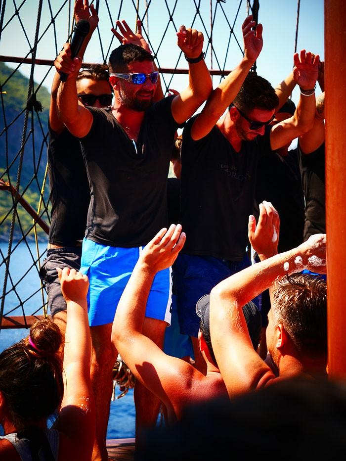 Fethiye Ölüdeniz'de Korsan Teknesiyle günübirlik tur!-3