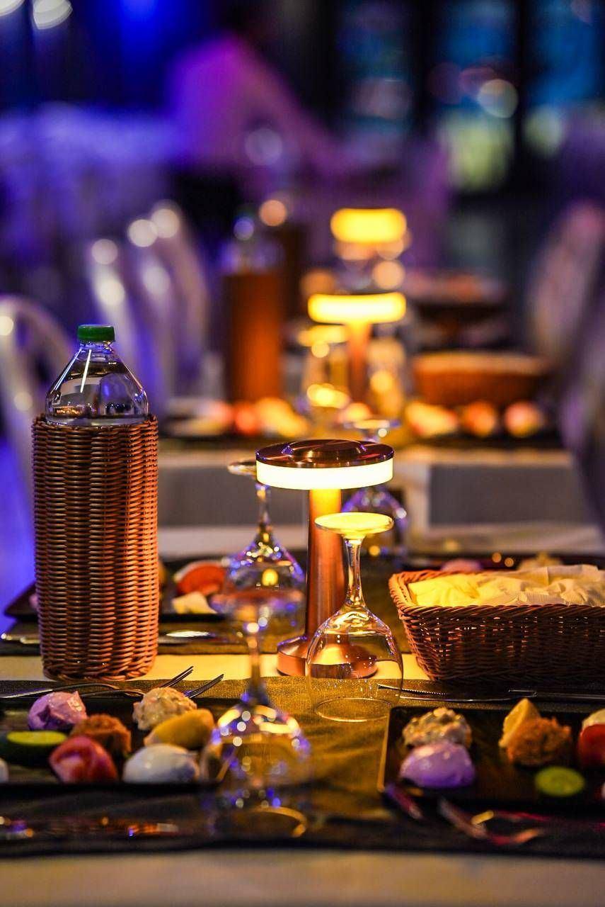 Boğaz’da Yılbaşı Gecesi: Özel Gösteriler, Sınırsız Yemek ve Alkol ile Unutulmaz Kutlama!-3