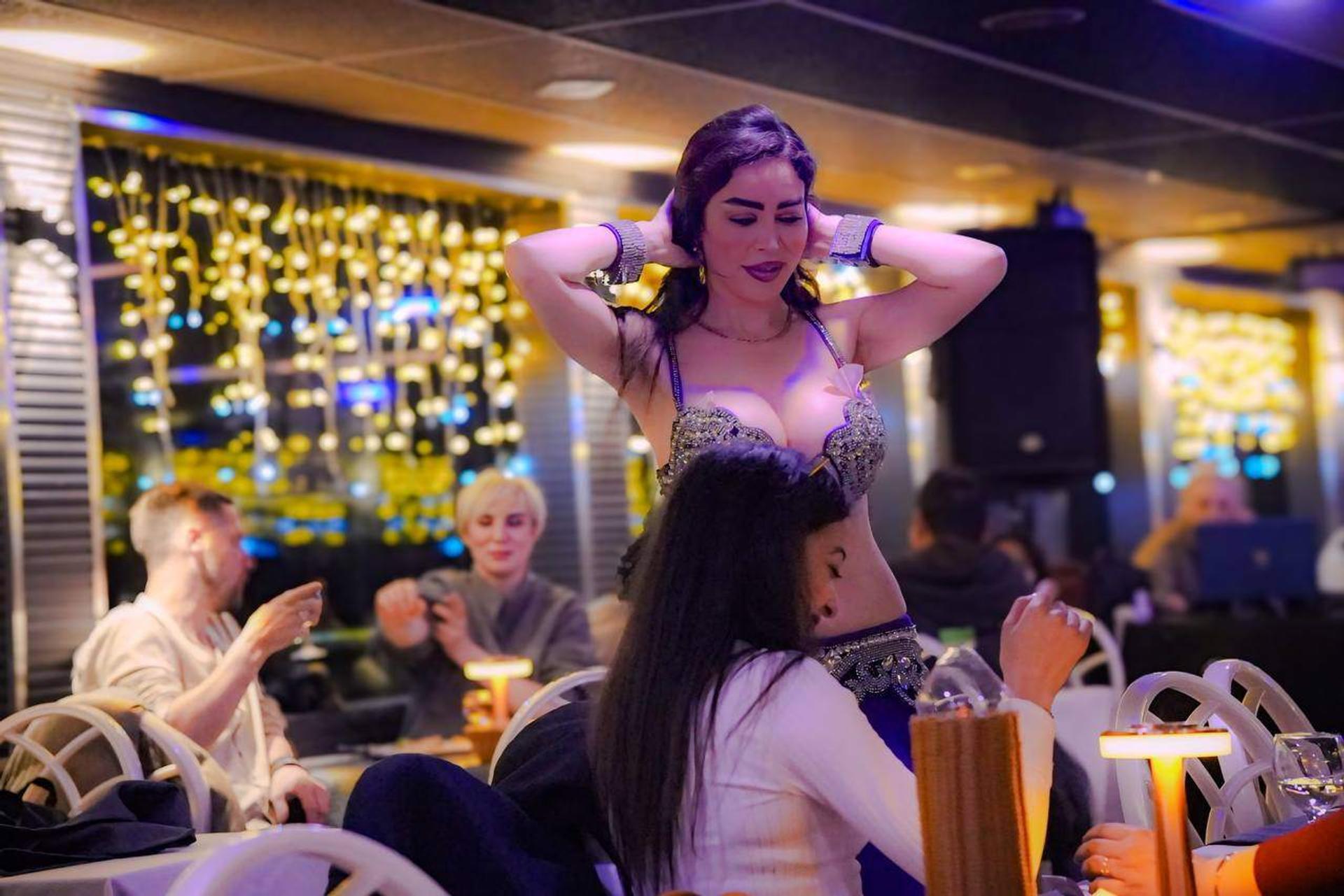 Boğaz'da Yemekli Türk Gecesi Şovlar - photo 21
