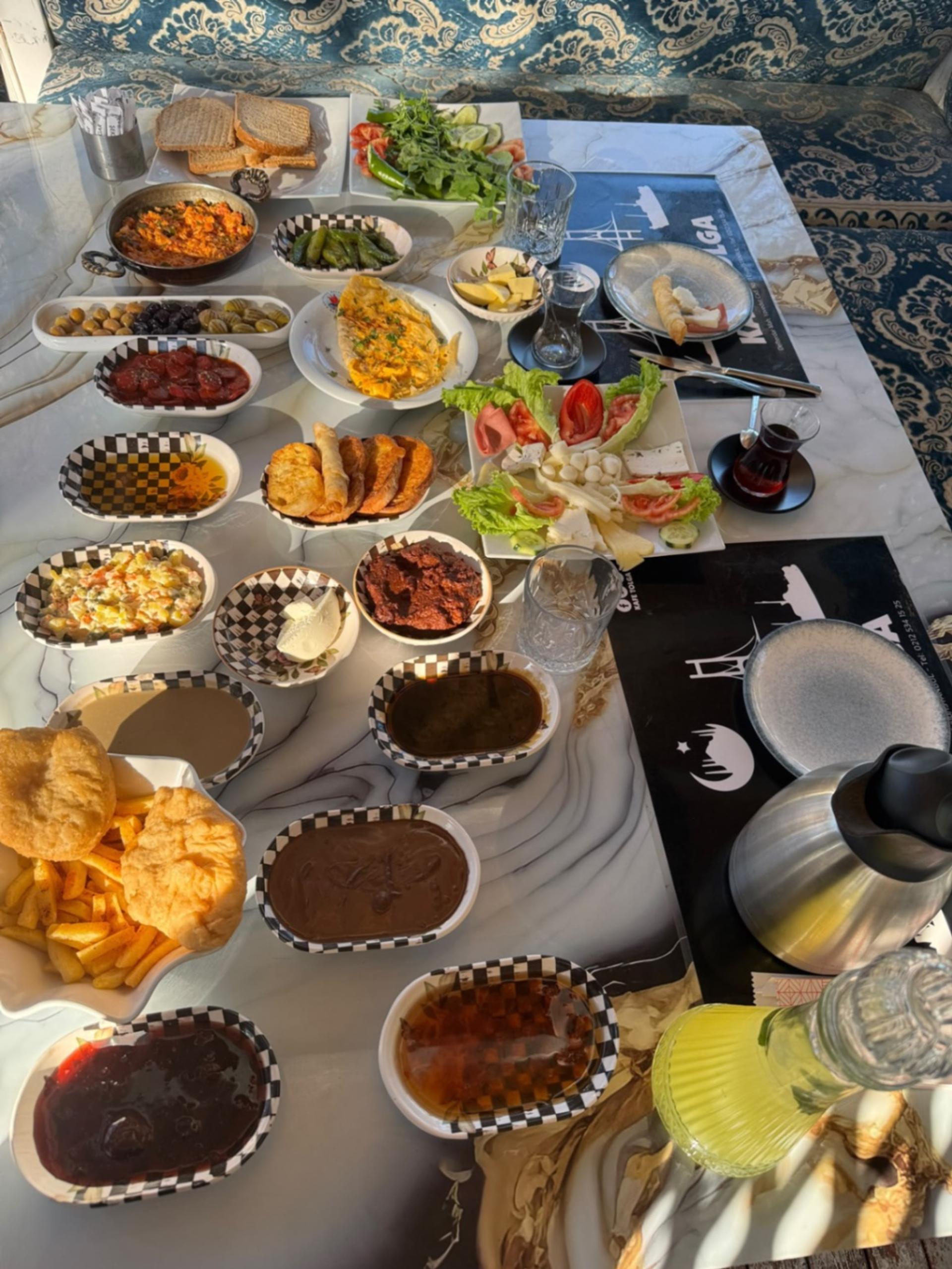 Private Yacht Breakfast Cruise on the Bosphorus in Istanbul | Turkish-Style Breakfast & Scenic Cruise - photo 4