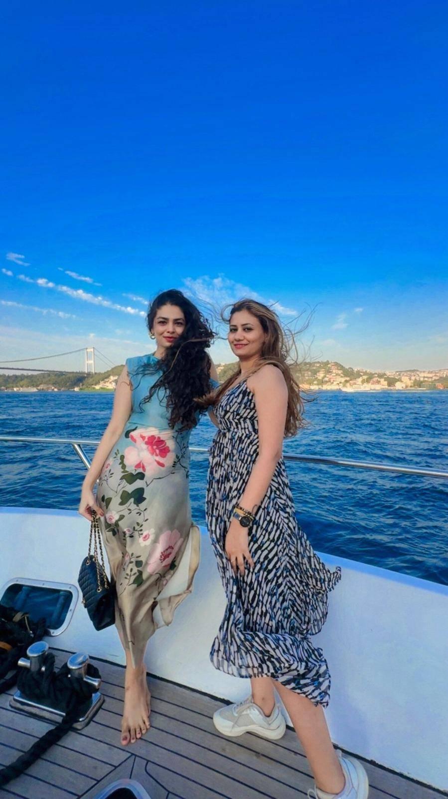 Bosphorus Golden Sunset Cruise on Yacht-18