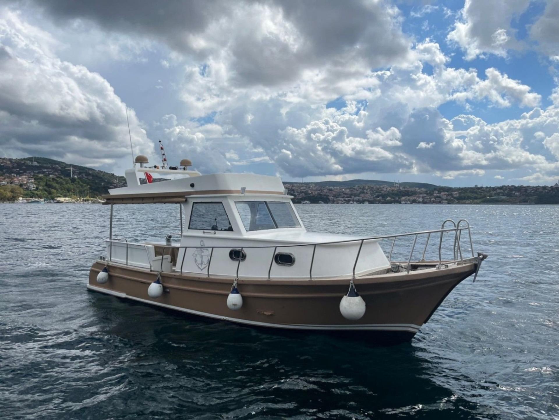 FISHING ON YOUR PRIVATE BOAT IN THE BOSPHORUS - photo 1
