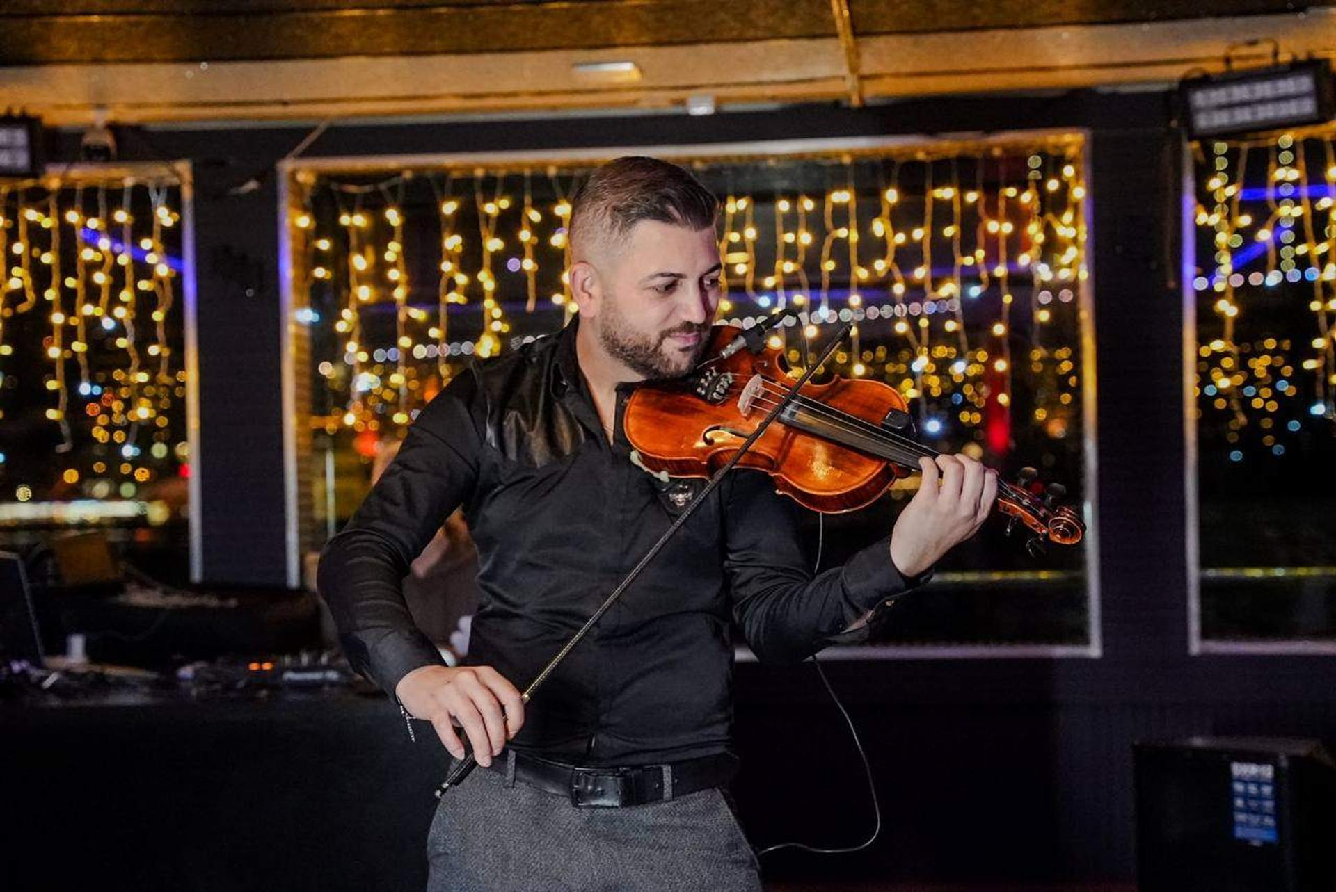 Boğaz'da Yemekli Türk Gecesi Şovlar - photo 49