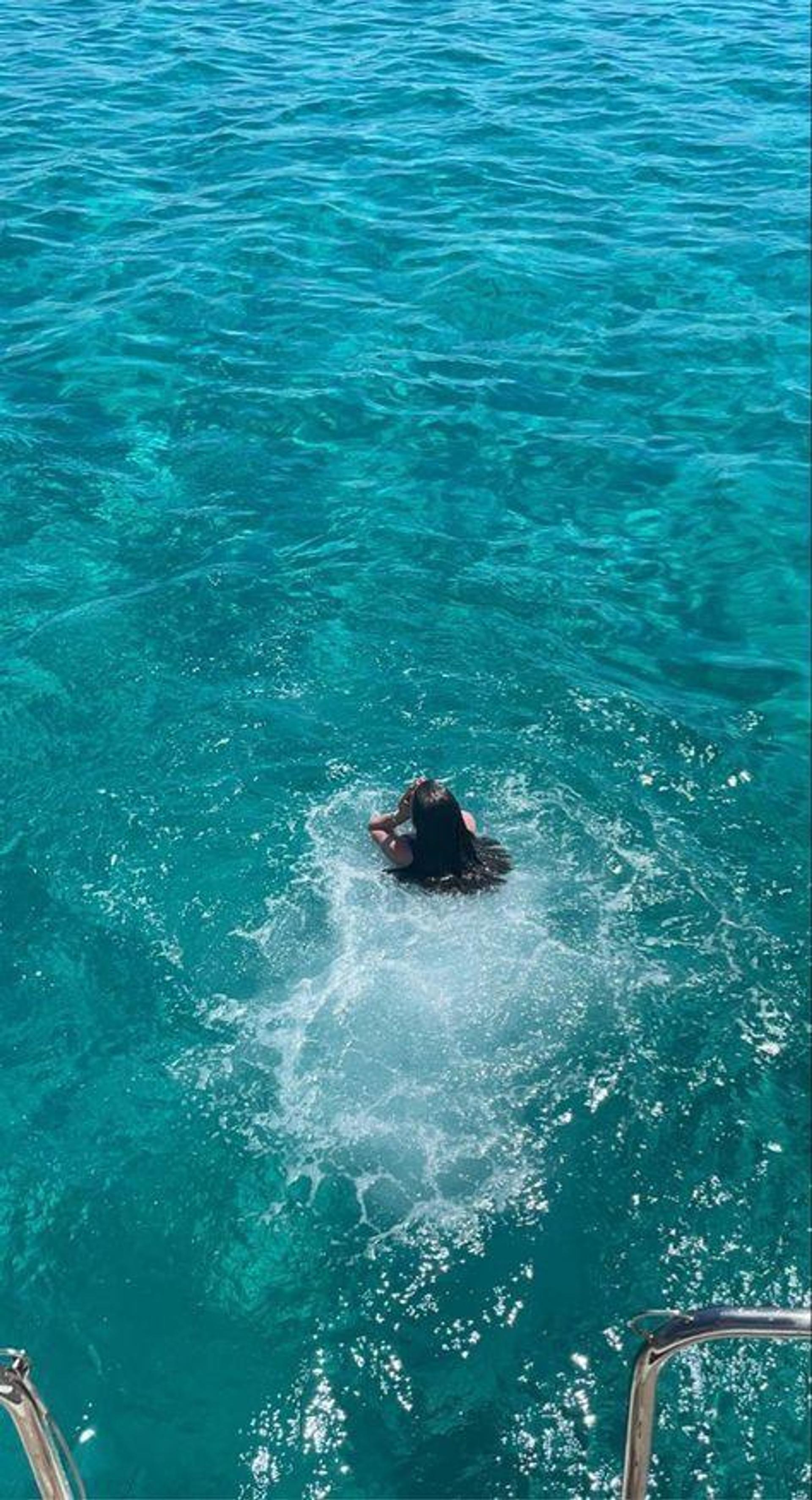 İstanbul'da Adalar'da Yüzme Turu & Boğaz Turu (Öğle Yemeği Dahil!) - photo 9