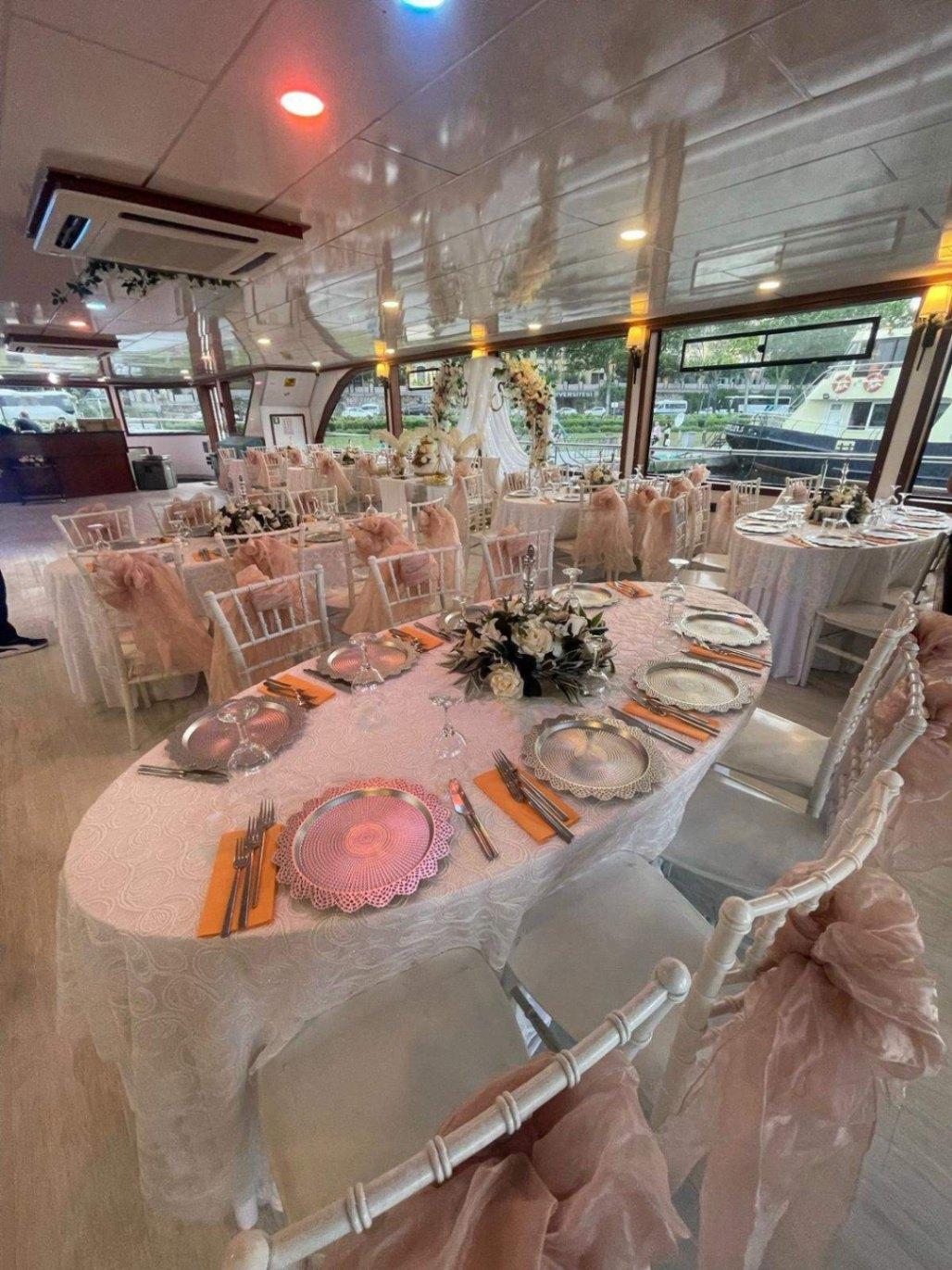 Üsküdar ve Unkapanı Kalkışlı Lüks Teknede İftar Turu-3