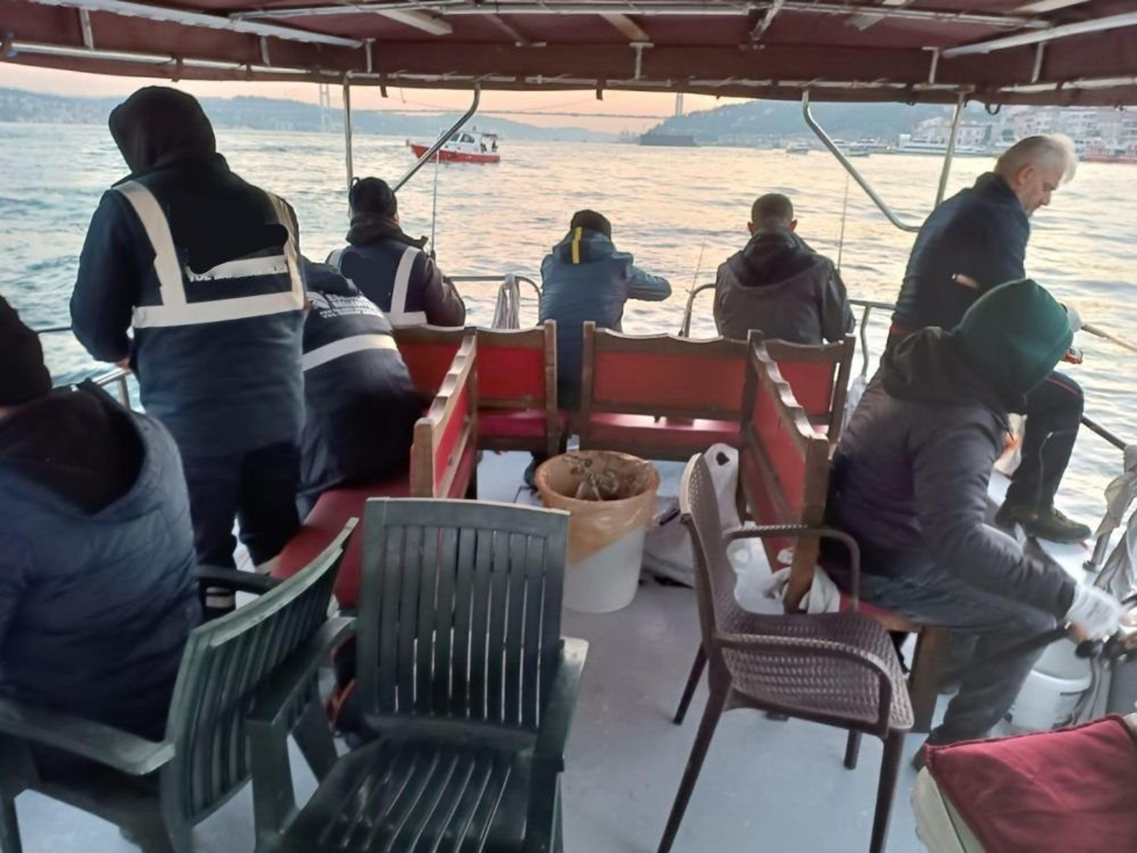 Size Özel Teknede Balık Tutmayı Öğretiyoruz Tüm Ekipmanlar Dahil! 10 Kişiye Kadar Toplam Tutardır. - photo 8