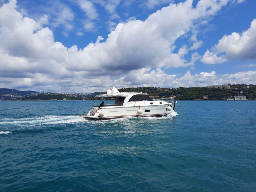 Custom made 12m Motor Yacht