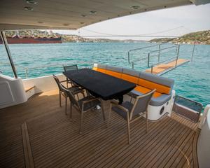 Azimut 22m Motor Yacht