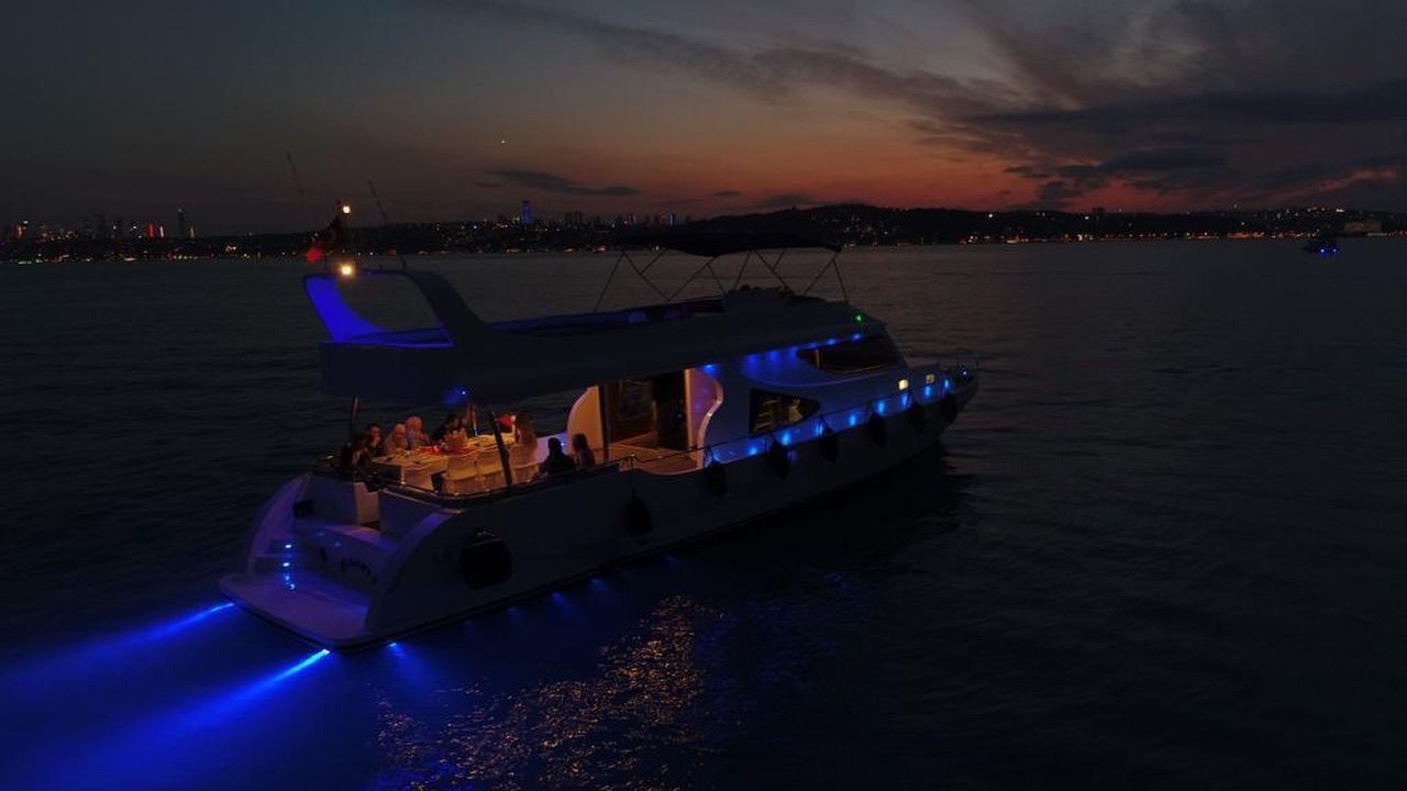 Özel yapım 19m Motoryat