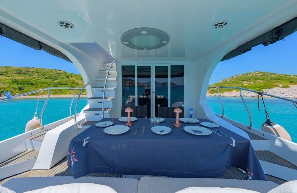 Özel yapım 14m Motoryat