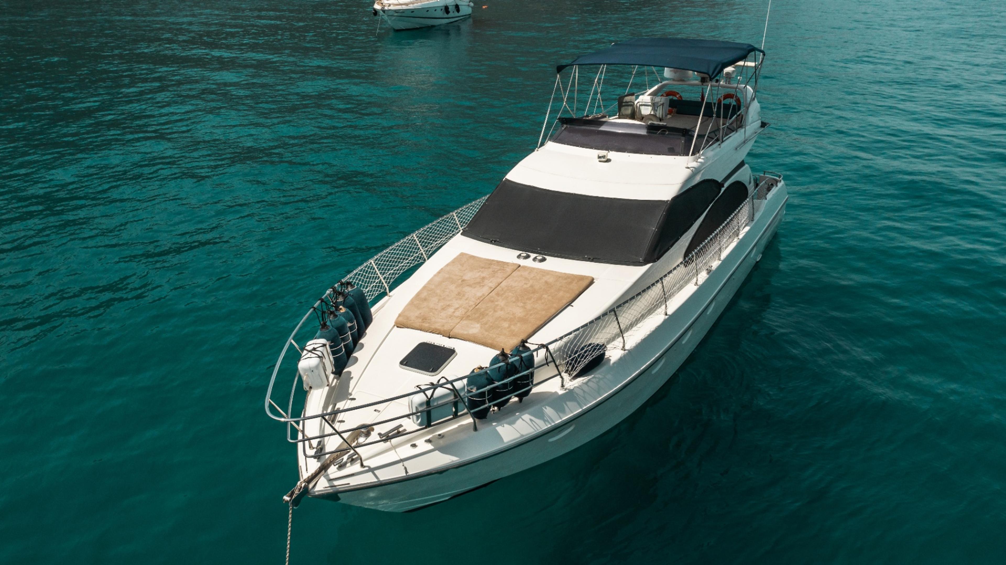 Kiralık Azimut 18m Motoryat - 511 - photo 2