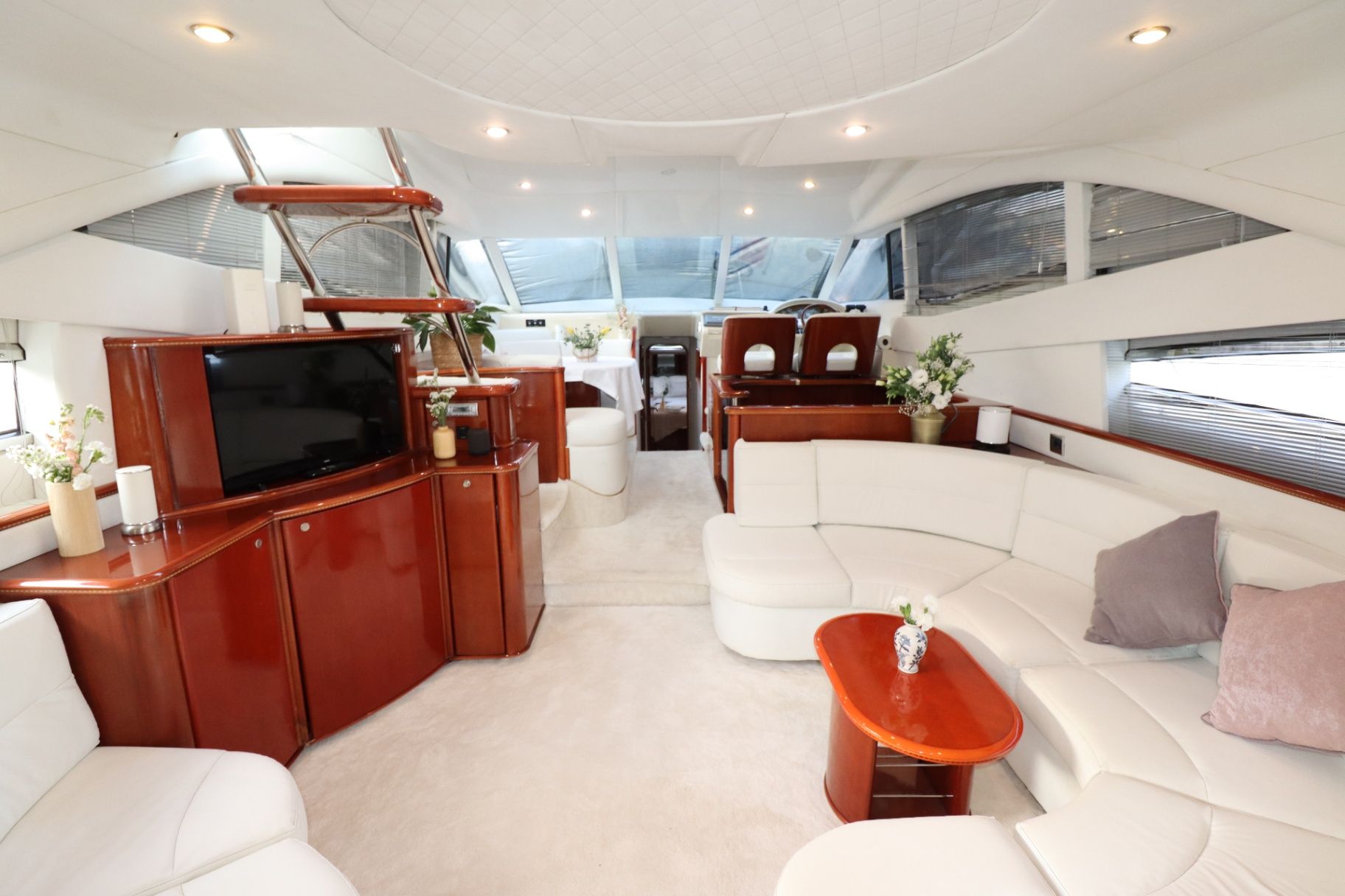 Princess 18m Motoryat
