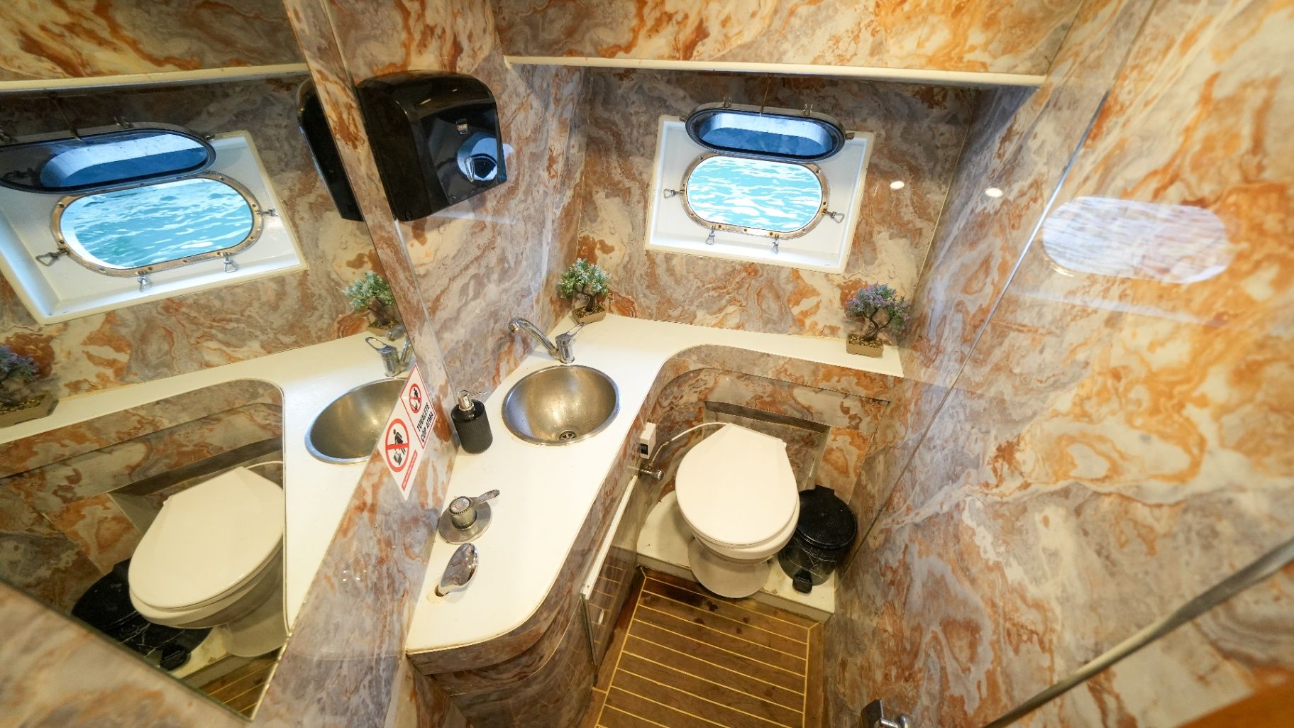 Özel yapım 24m Motoryat