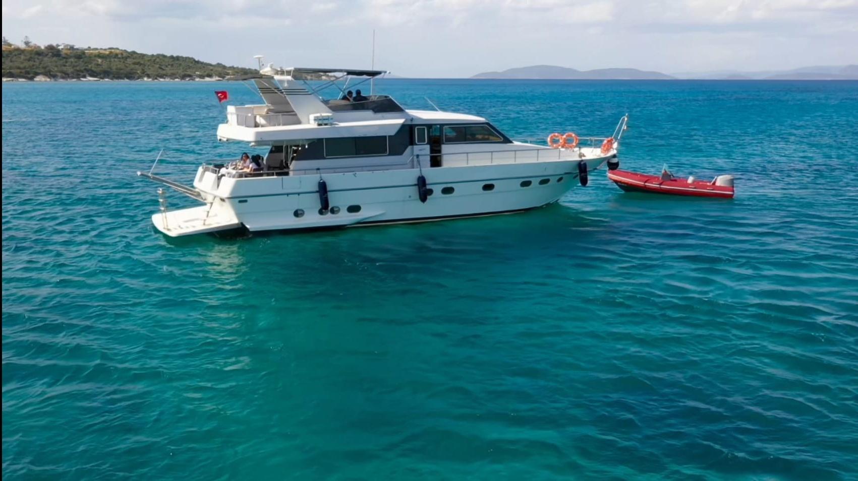 Rental Canados 20m Motor Yacht - 519-30