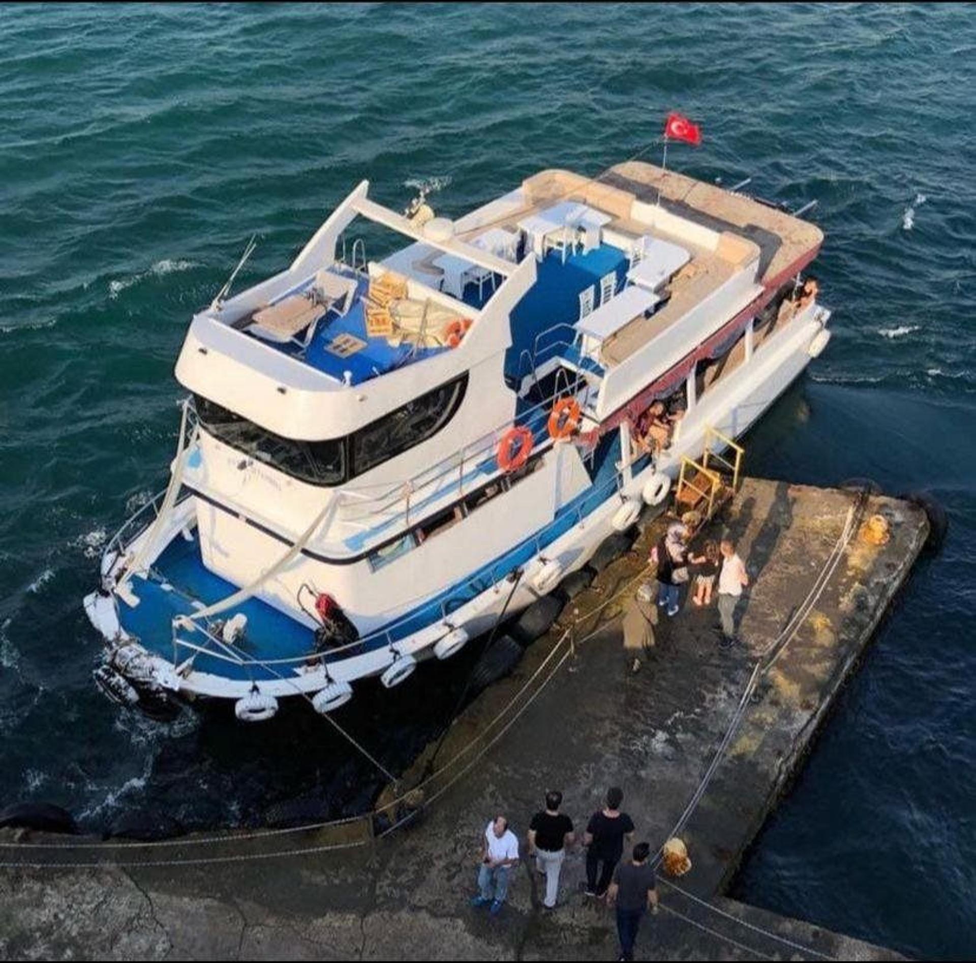 Kiralık Özel yapım 16m Motoryat - 312 - photo 1