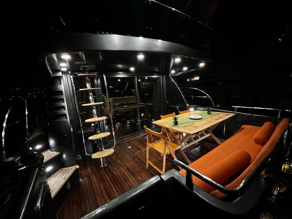 Özel yapım 17m Motoryat