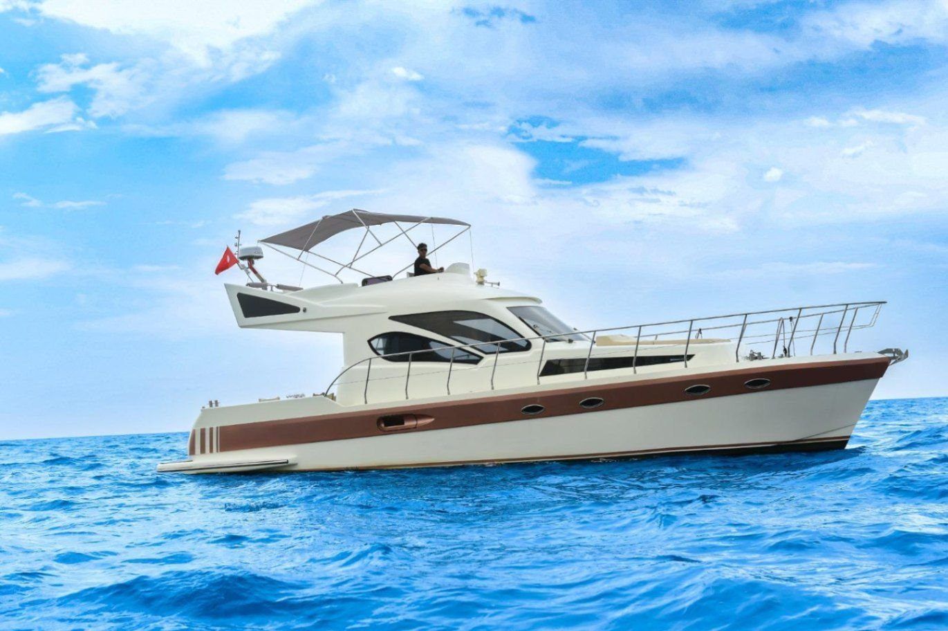 Özel yapım 14m Motoryat