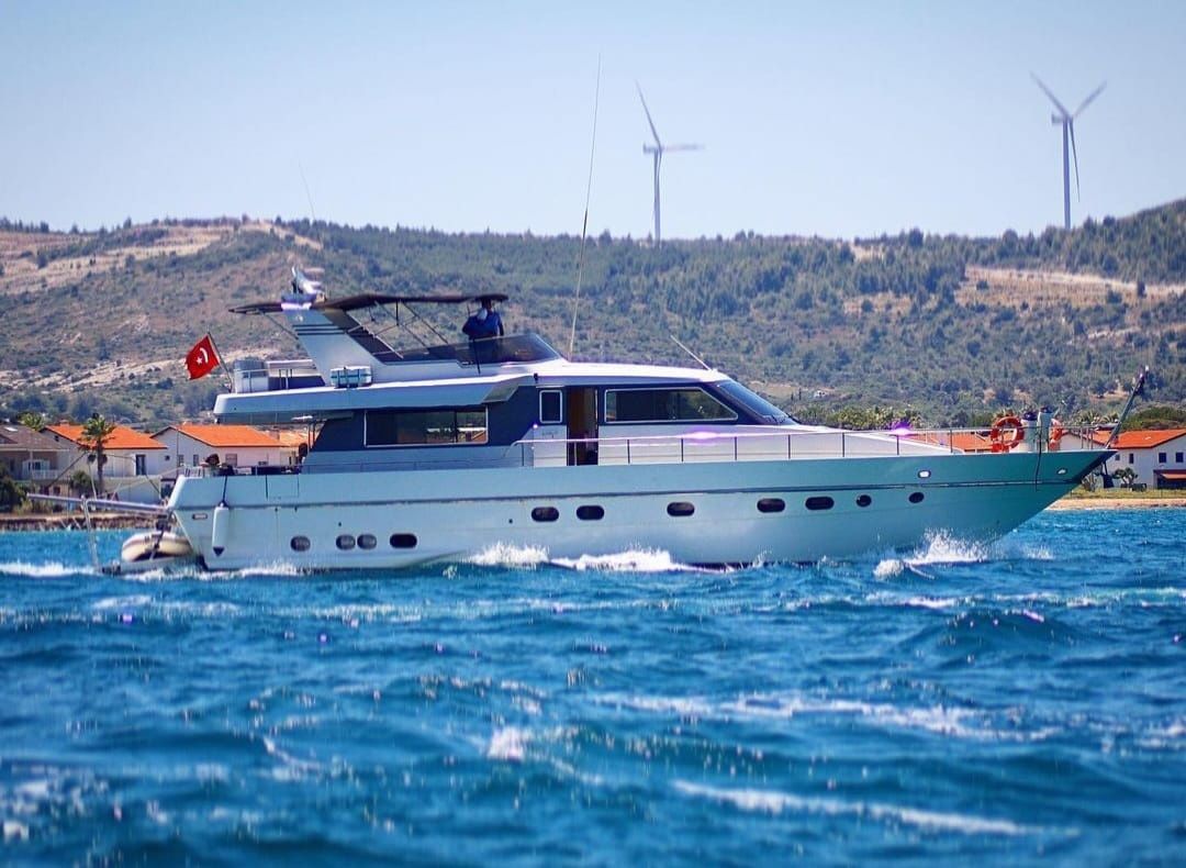 Canados 20m Motor Yacht