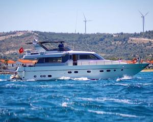 Canados 20m Motor Yacht