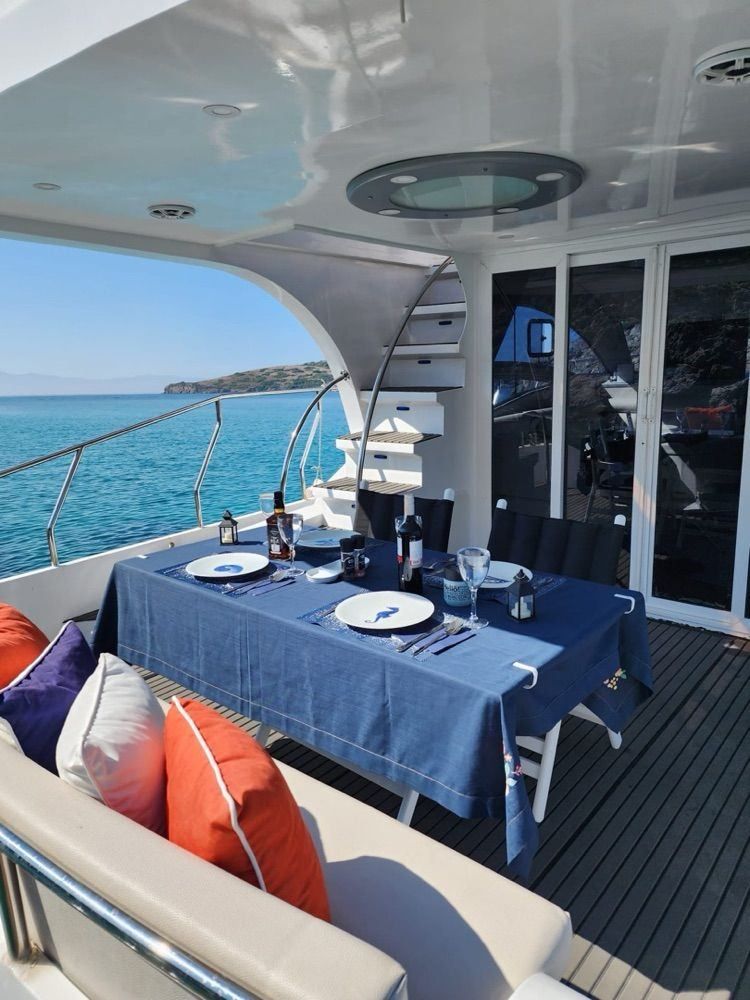 Özel yapım 14m Motoryat