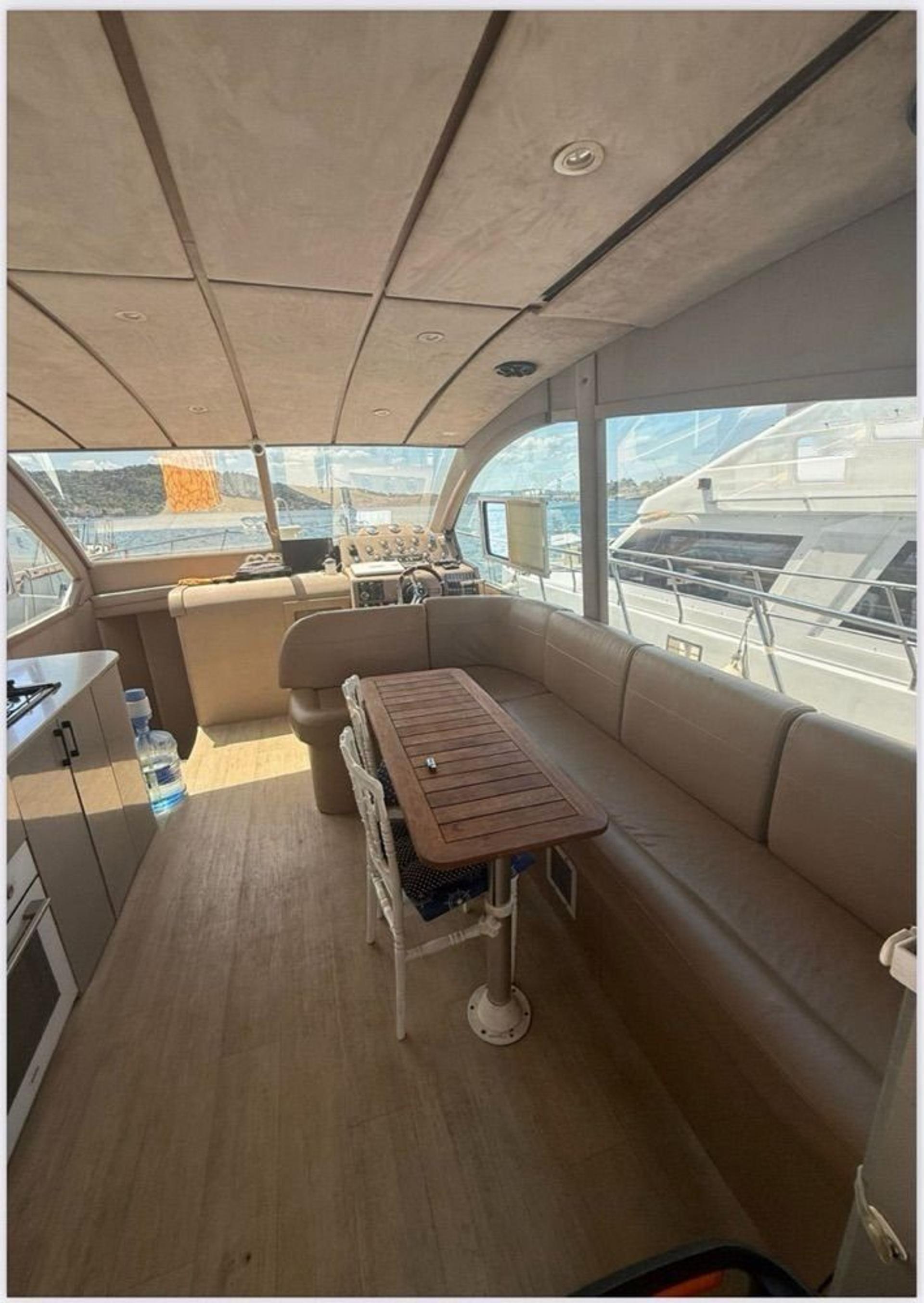 Kiralık Özel yapım 16m Motoryat - 1154 - photo 10