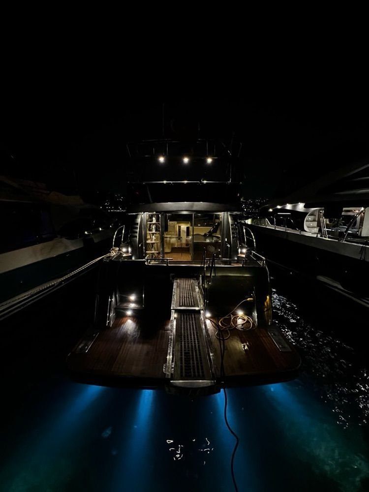 Özel yapım 17m Motoryat