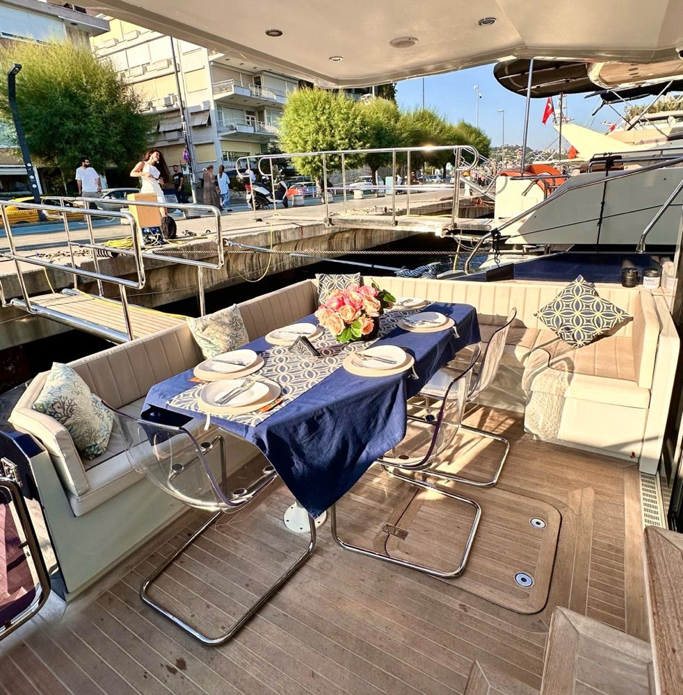 Özel yapım 14m Motoryat