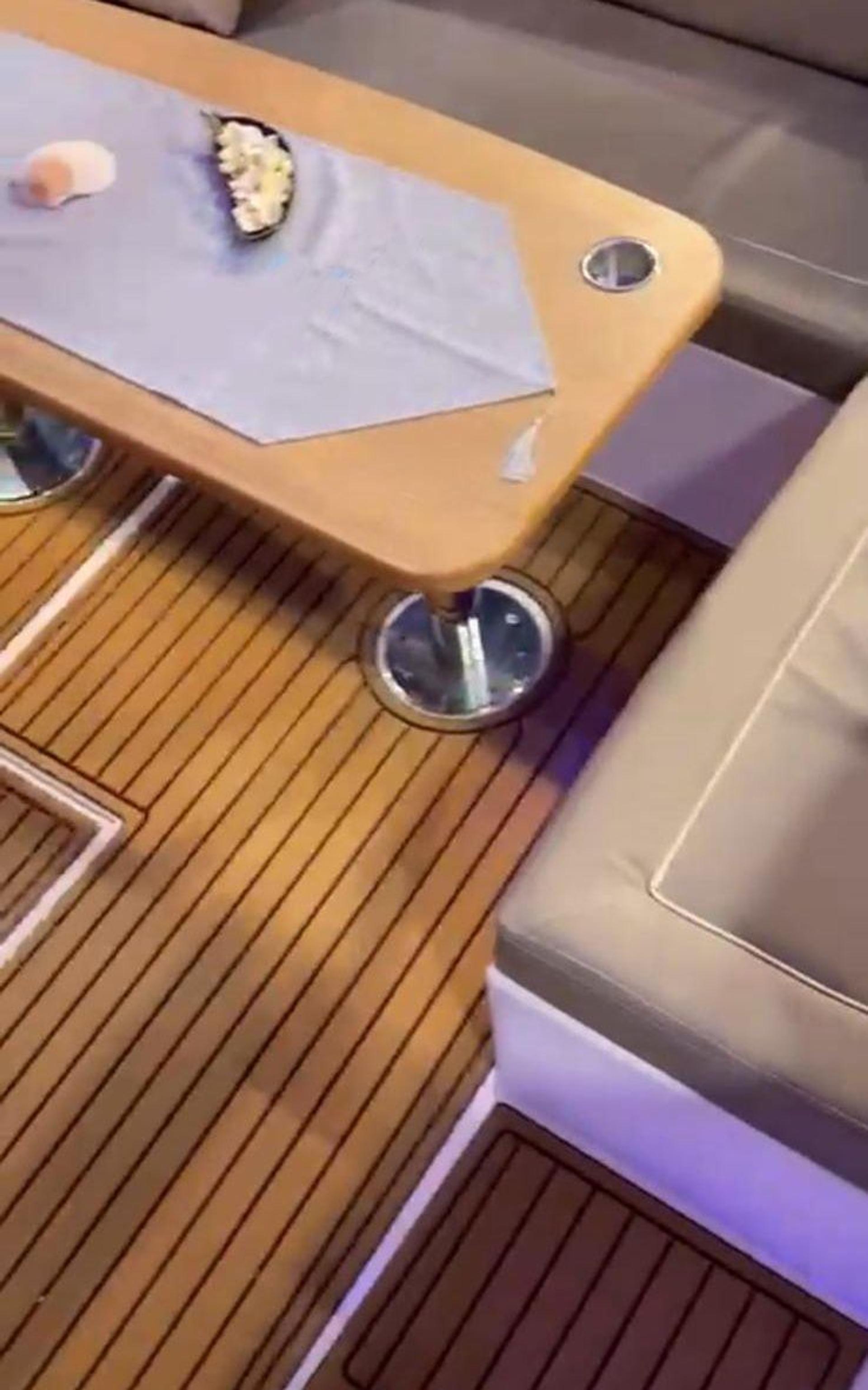 Rental Custom made 11m Motor Yacht - 908 - photo 24