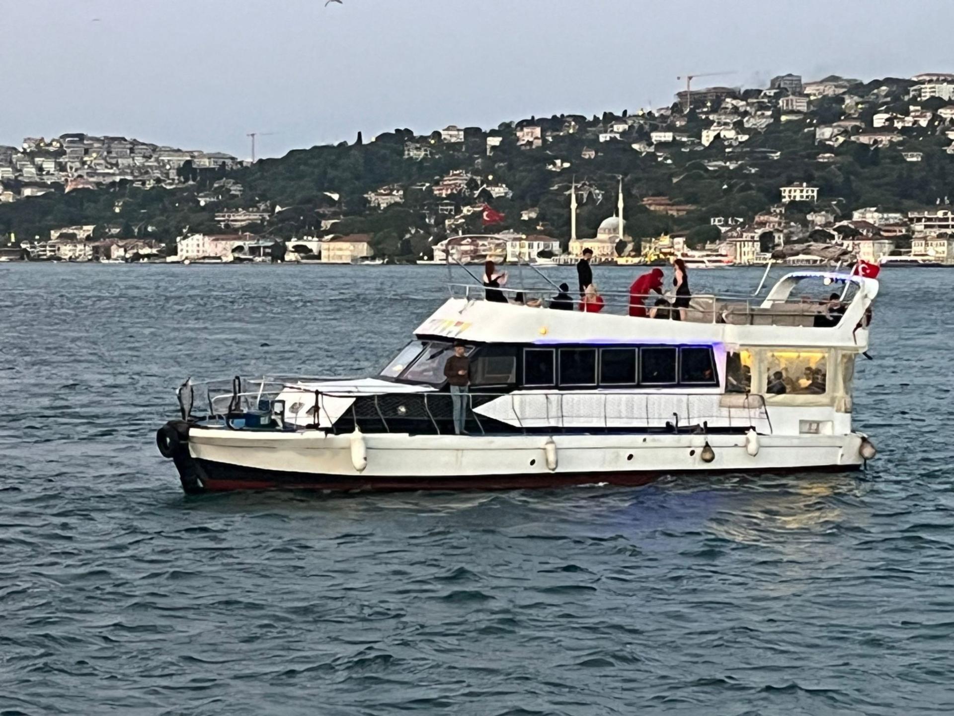Rental Custom made 16m Motor Yacht - 33 - photo 21