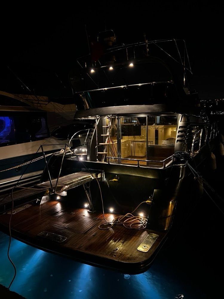 Özel yapım 17m Motoryat