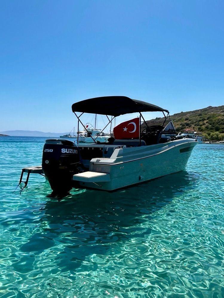 Rental Custom made 8m Speedboat - 955-3
