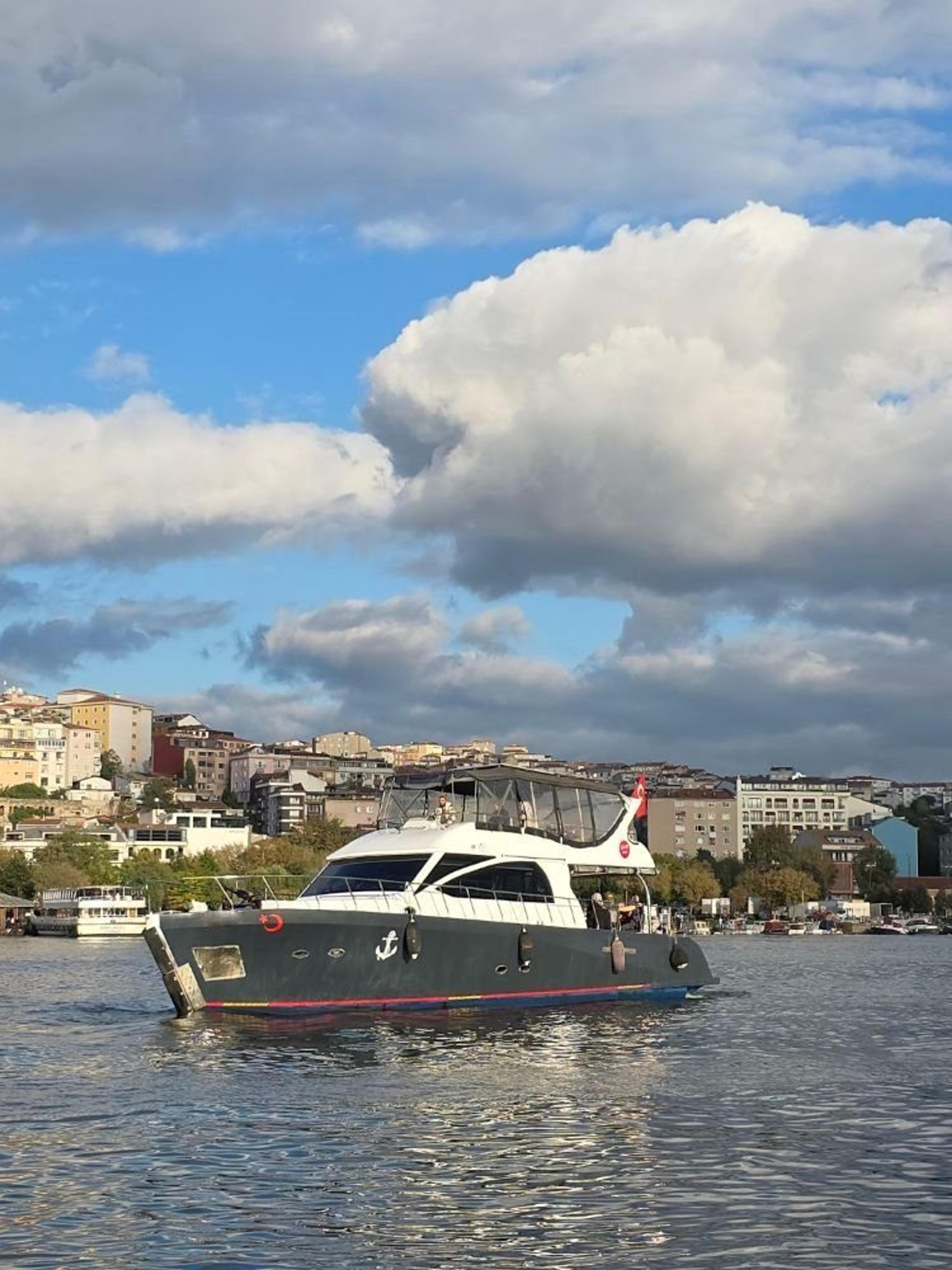 Kiralık Azimut 18m Motoryat - 355 - photo 4