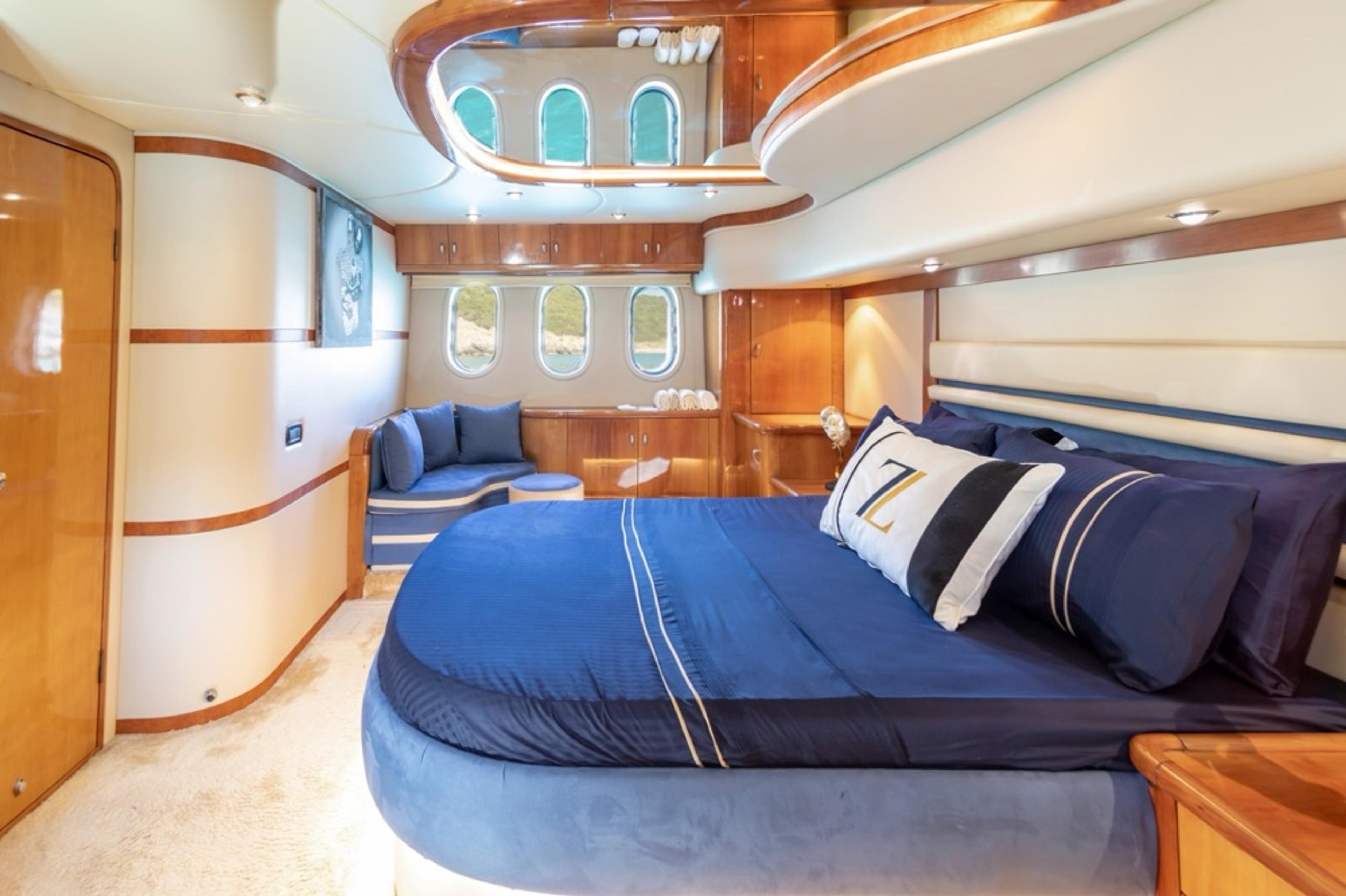 Rental Custom made 21m Motor Yacht - 354 - photo 15