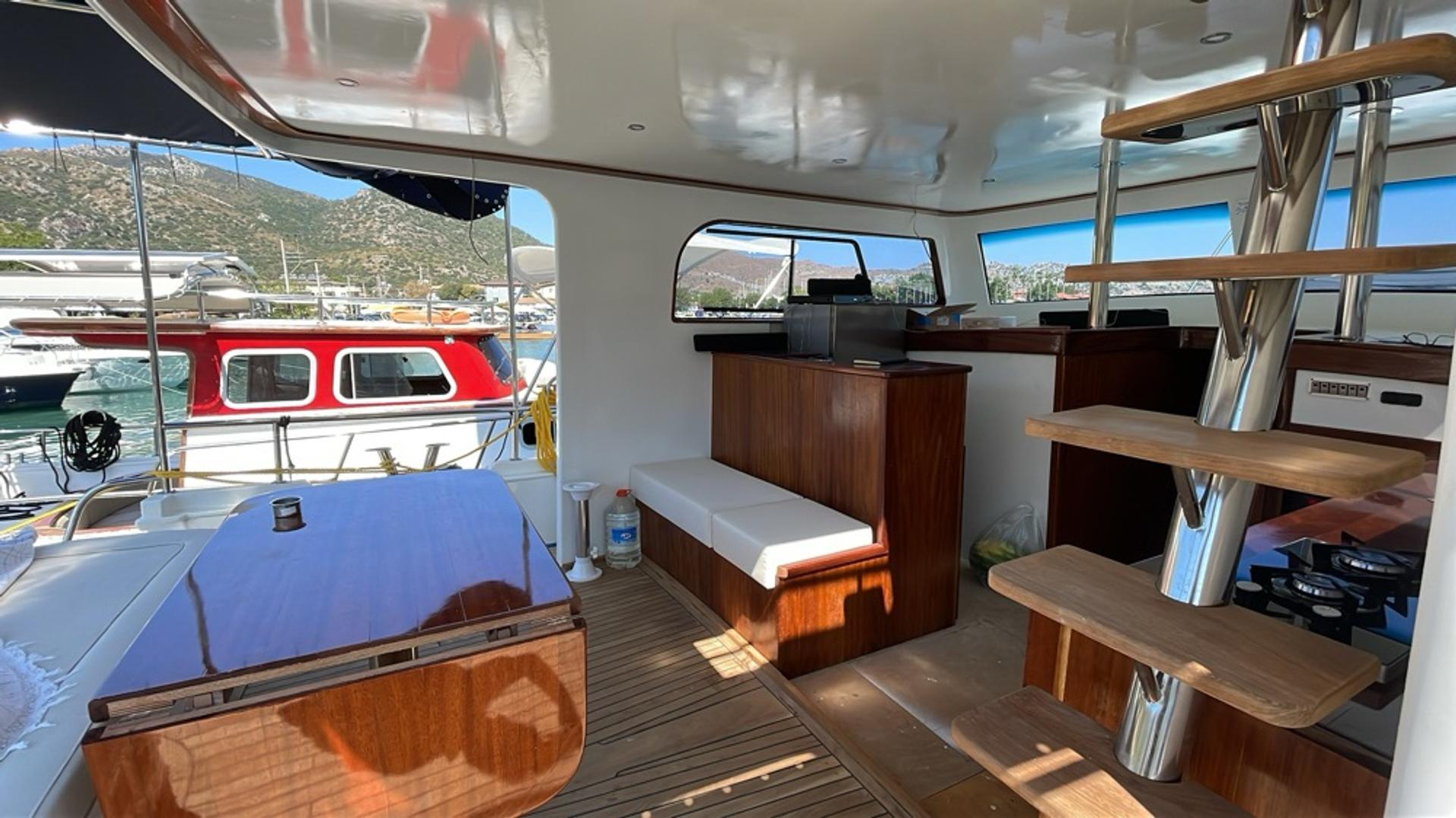 Rental Custom made 14m Motor Yacht - 619 - photo 12