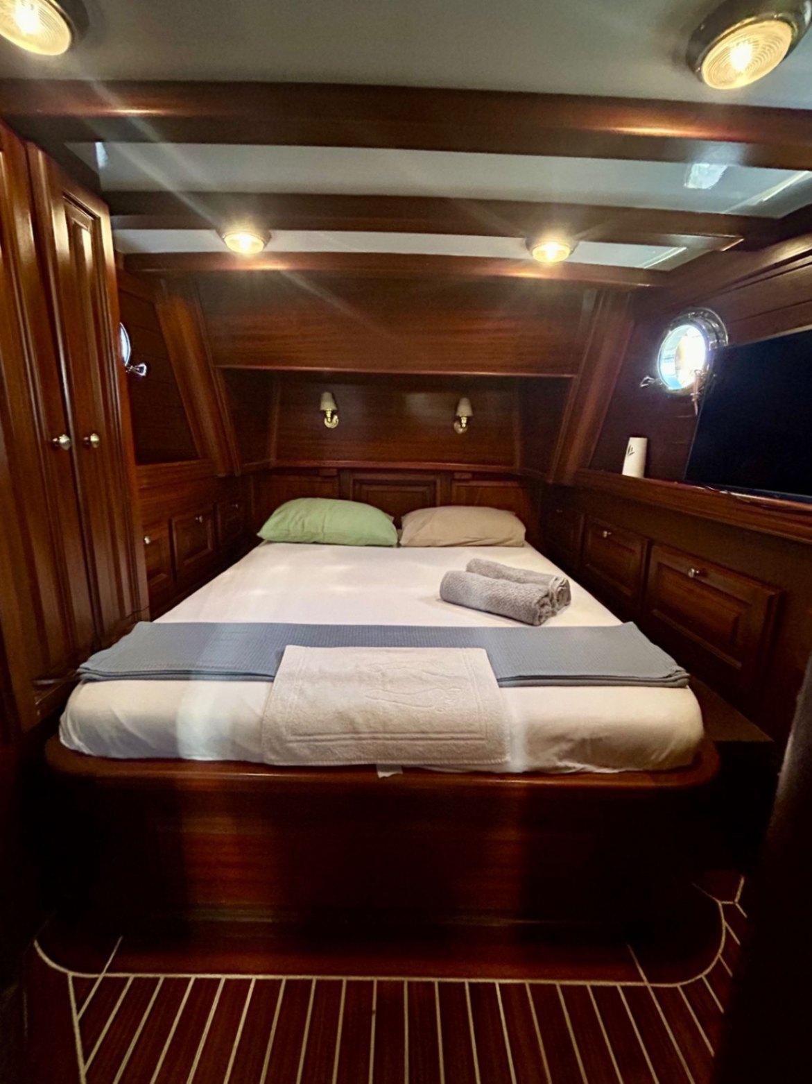 Rental Custom made 12m Gulet - 1109 - photo 8