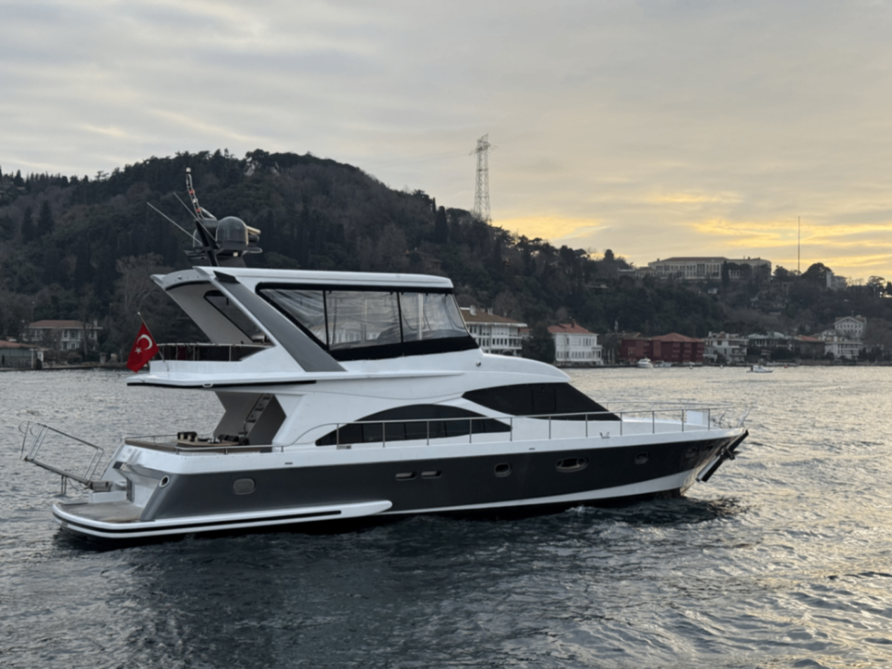 Özel yapım 19m Motoryat