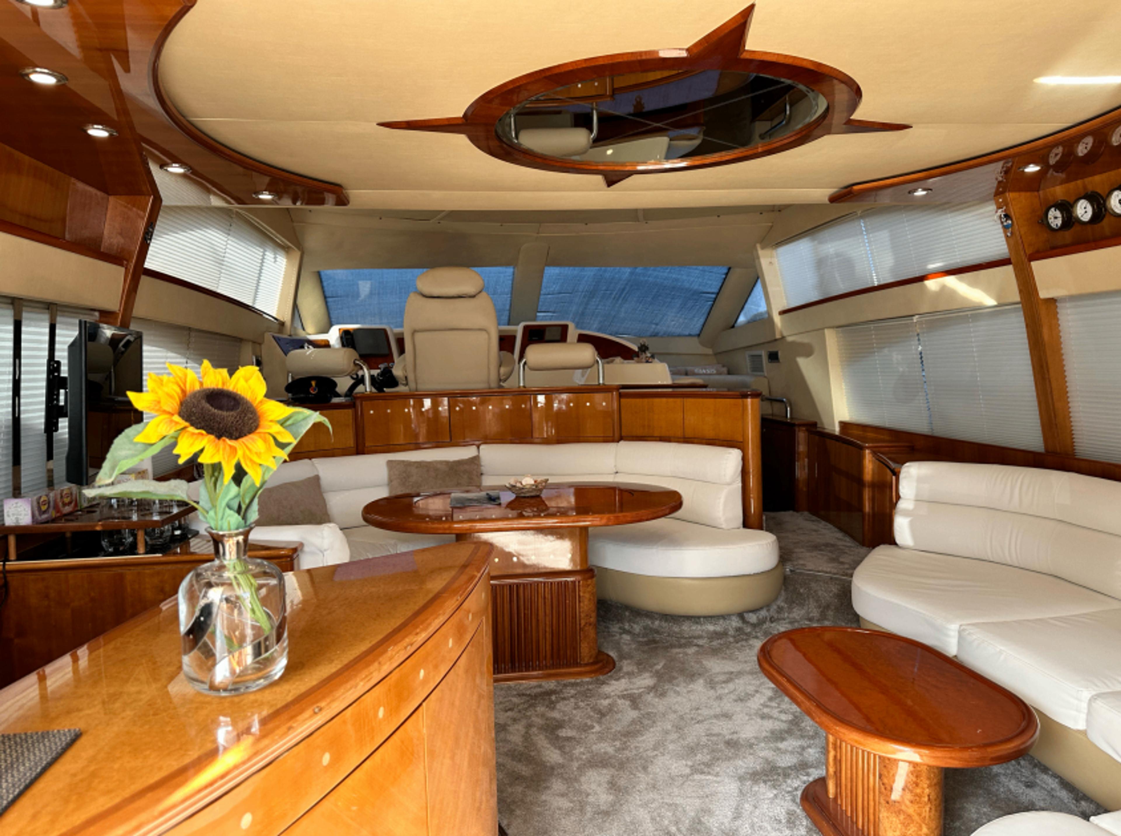 Kiralık Azimut 18m Motoryat - 511 - photo 10