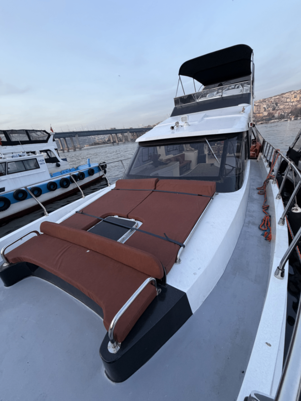 Özel yapım 19m Motoryat