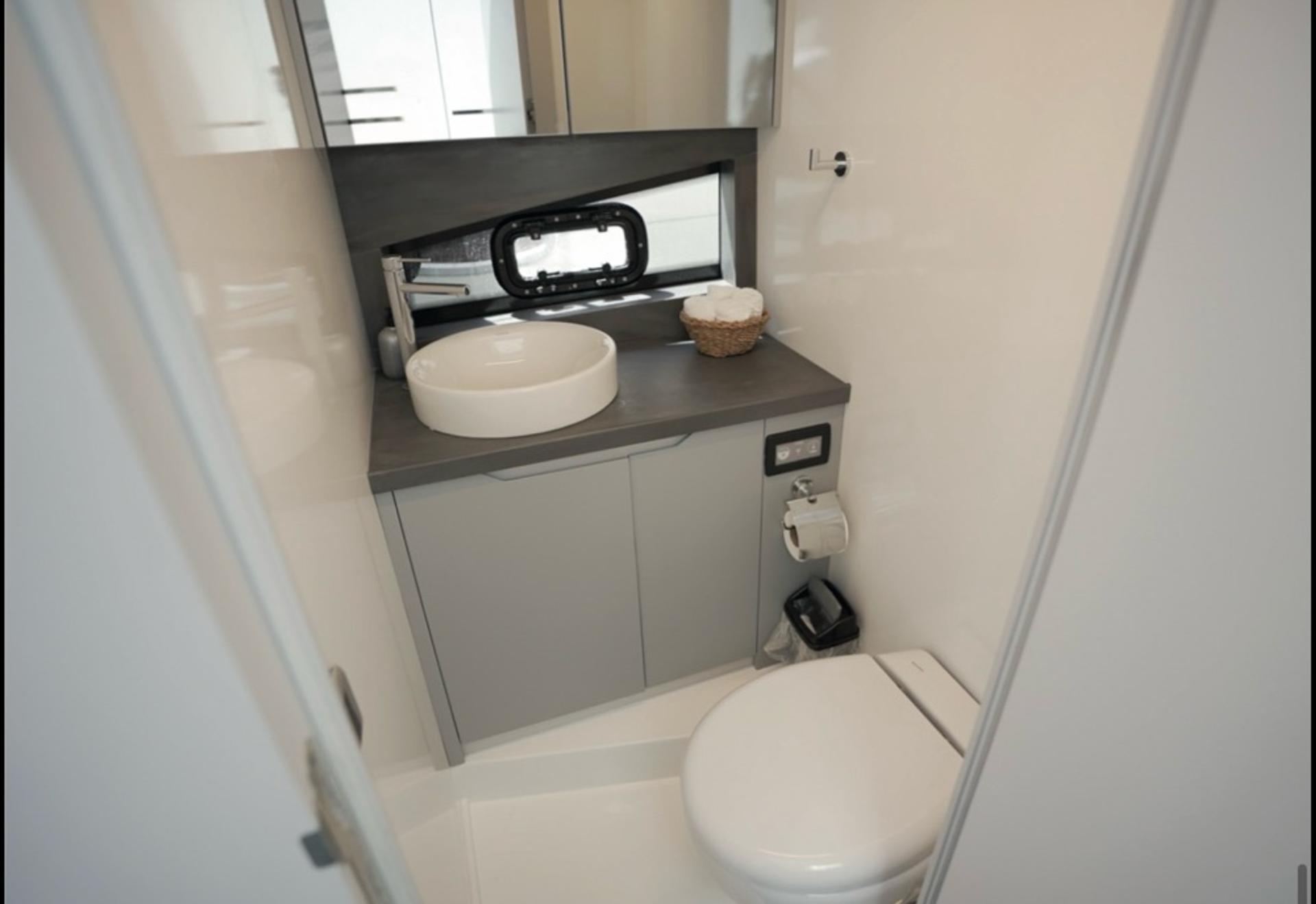 Kiralık Özel yapım 12m Motoryat - 1094 - photo 7