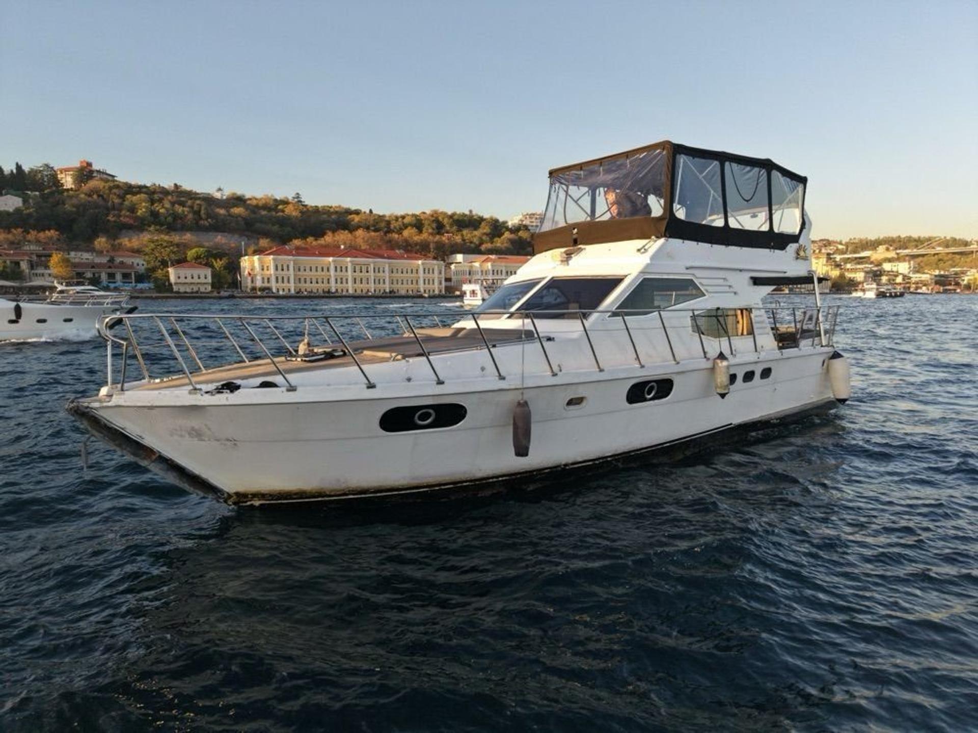 Kiralık Özel yapım 18m Motoryat - 837 - photo 1