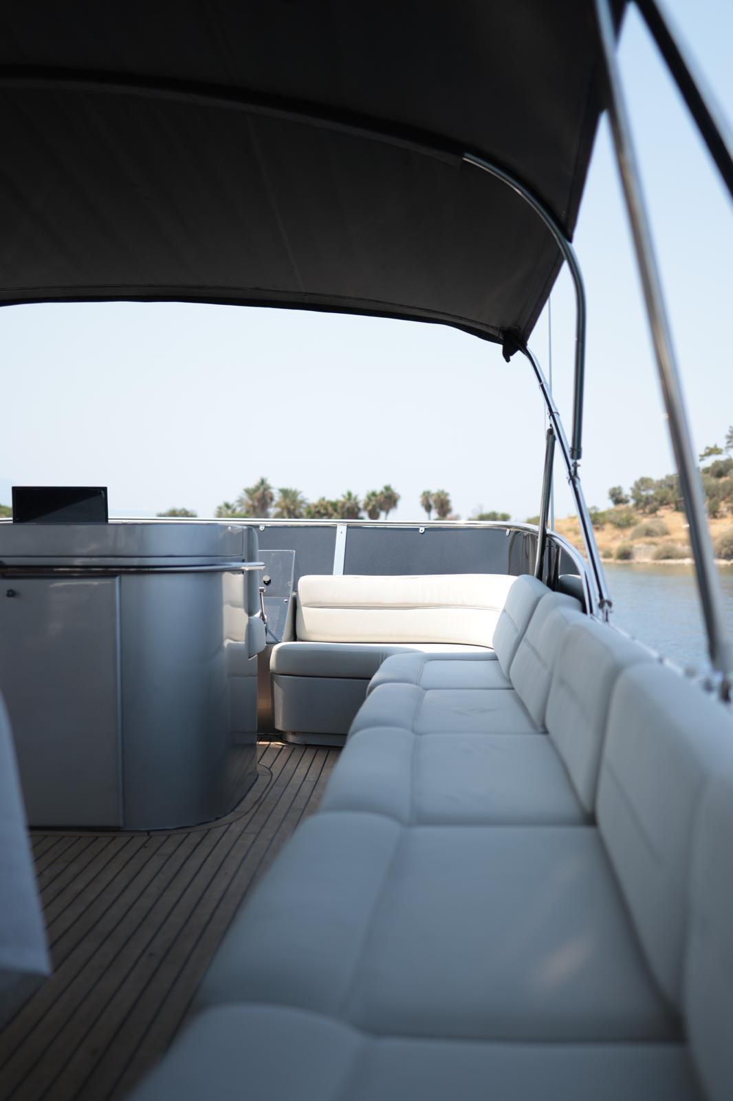 Rental Custom made 21m Motor Yacht - 471 - photo 12