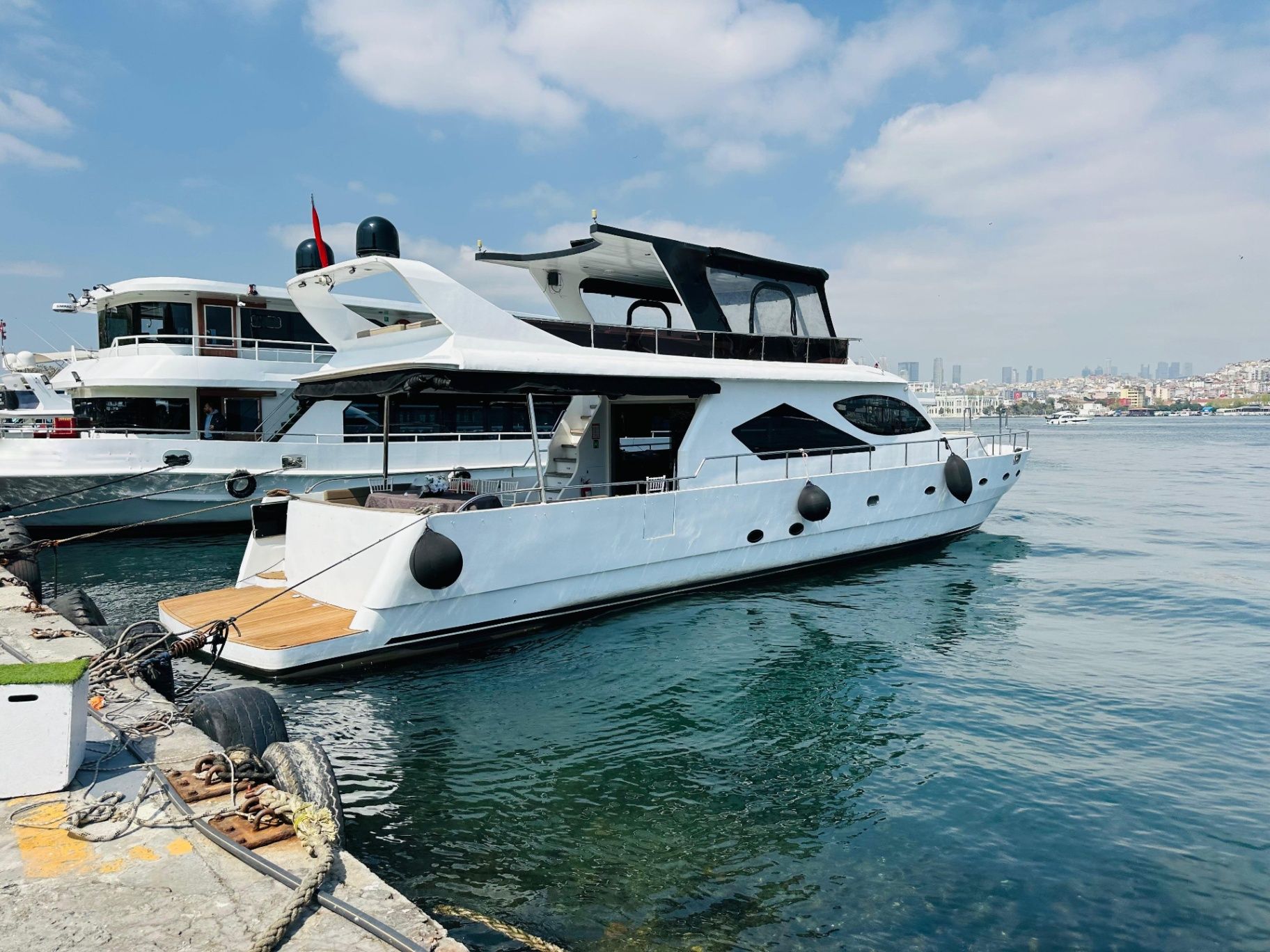 Özel yapım 22m Motoryat