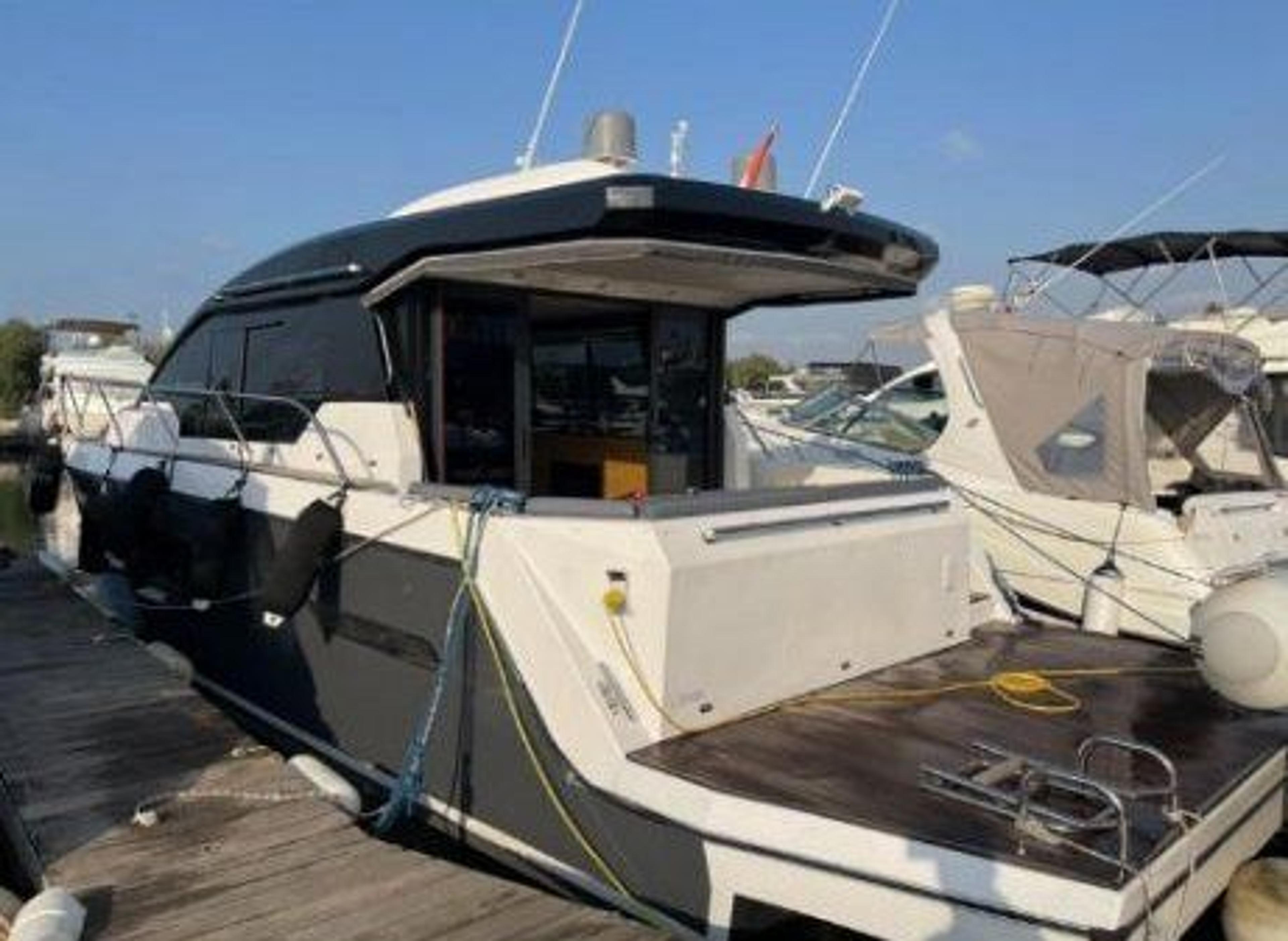 Kiralık Ocean Yachts 12m Motoryat - 694 - photo 9