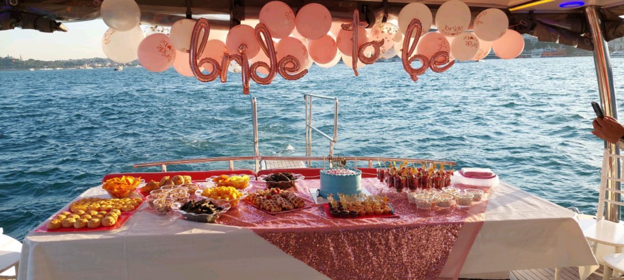 Özel yapım 21m Davet Gemisi