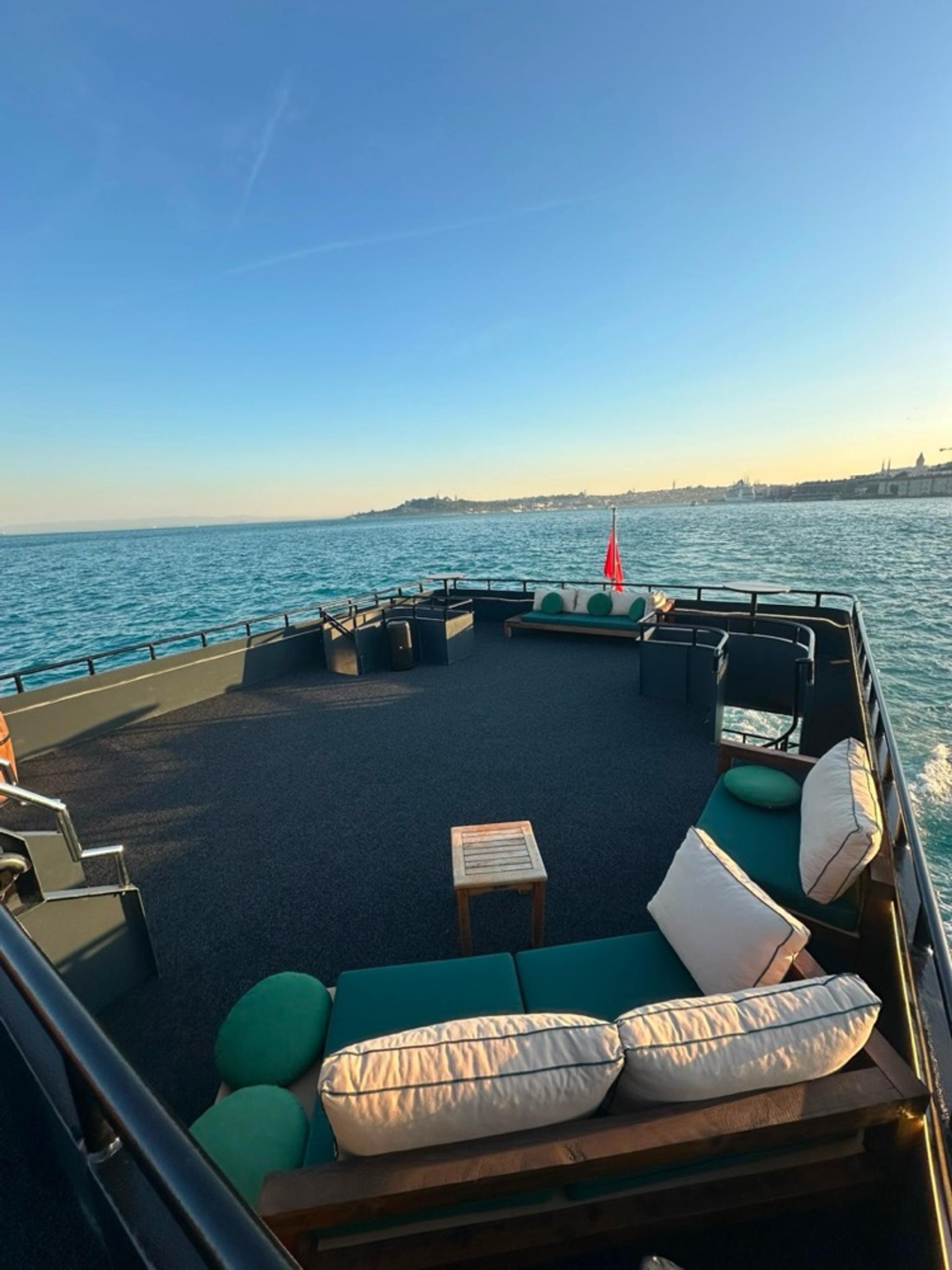 Rental Custom made 17m Party Boat - 46 - photo 25