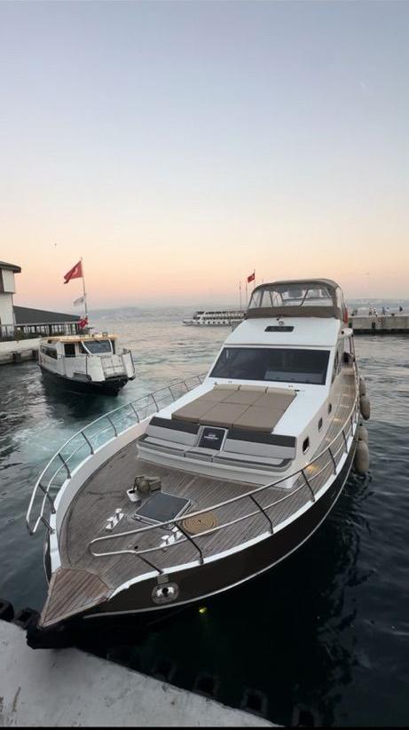 Rental Custom made 23m Motor Yacht - 130-5