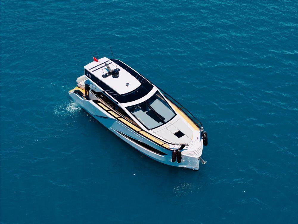 Kiralık Özel yapım 12m Motoryat - 884-3
