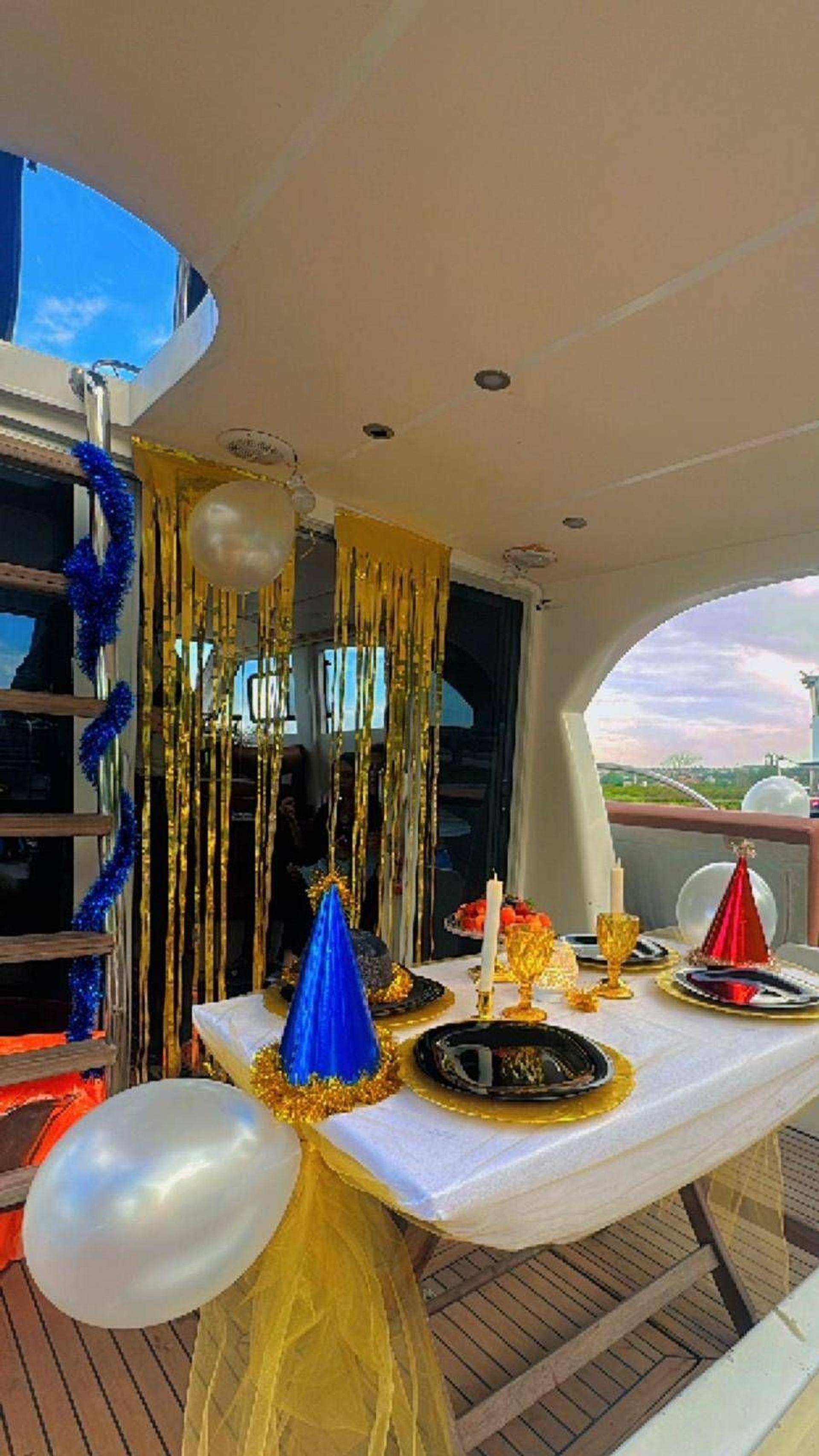 Kiralık Özel yapım 12m Motoryat - 635 - photo 16