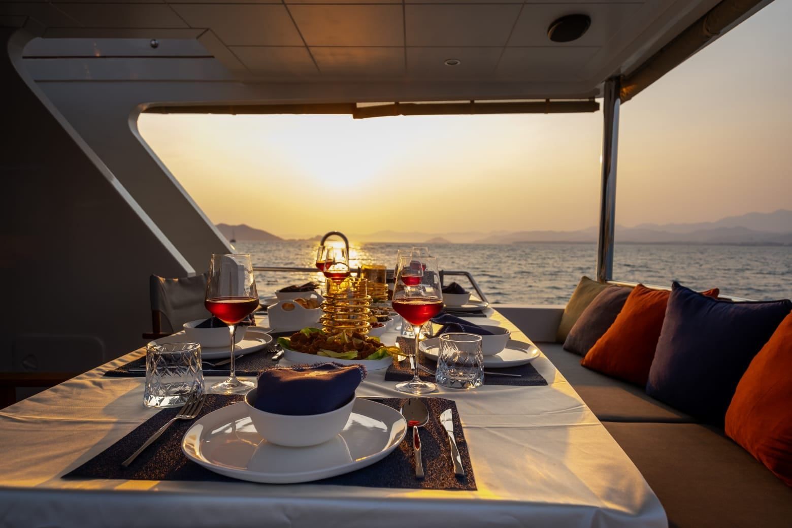 Özel yapım 18m Motoryat