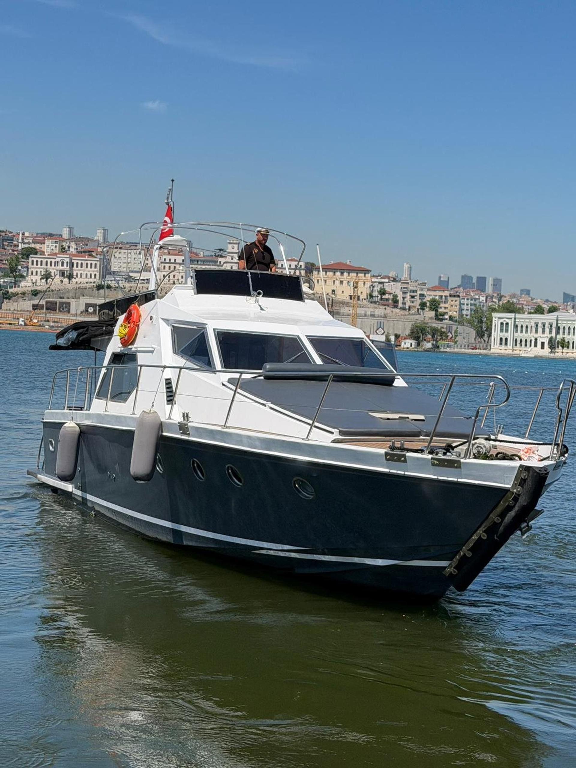 Kiralık Ferretti Yachts 13m Motoryat - 1139 - photo 2